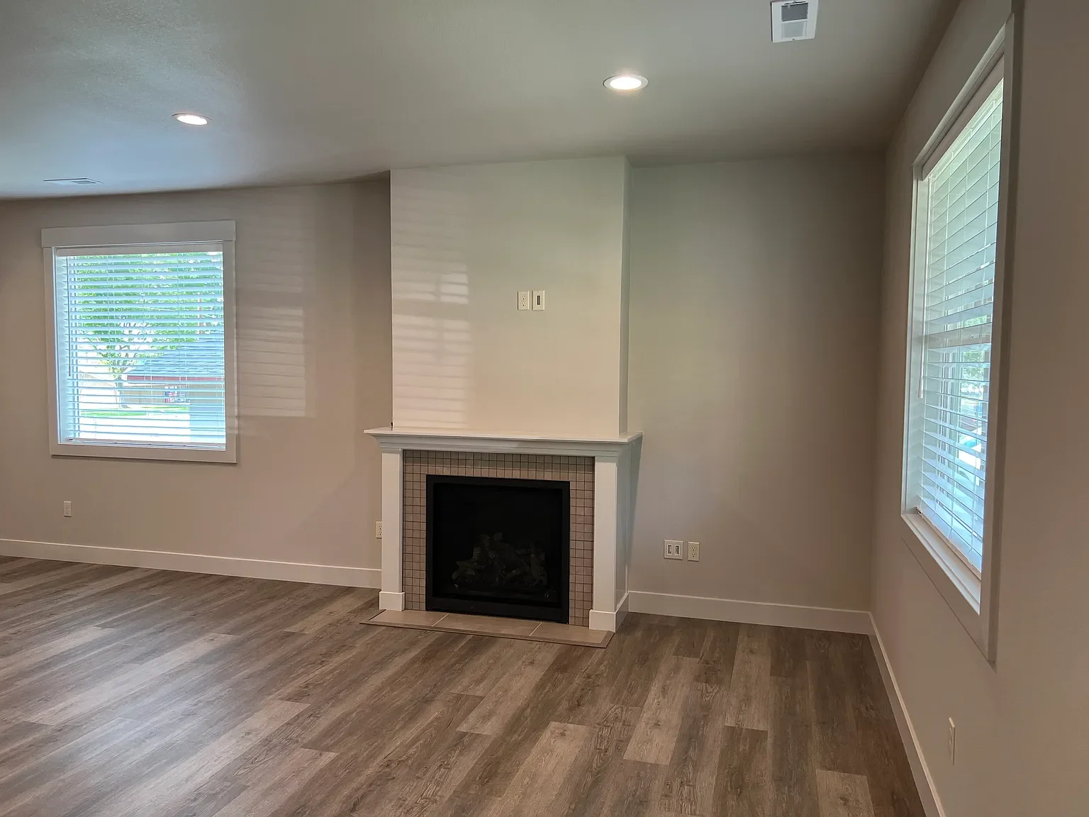 947 Brown Street. Prosser, WA 99350