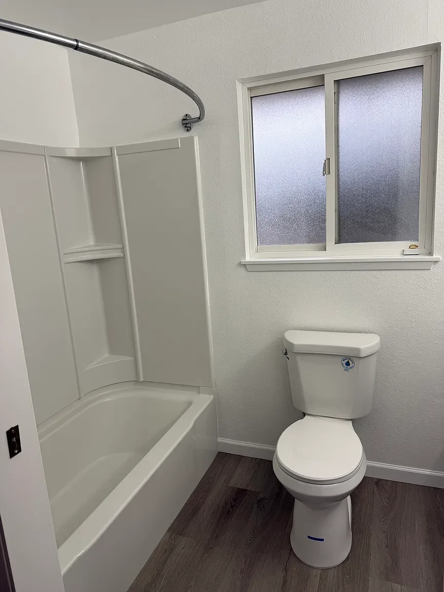 1220 Randel Rd., Sunnyside, WA 98944