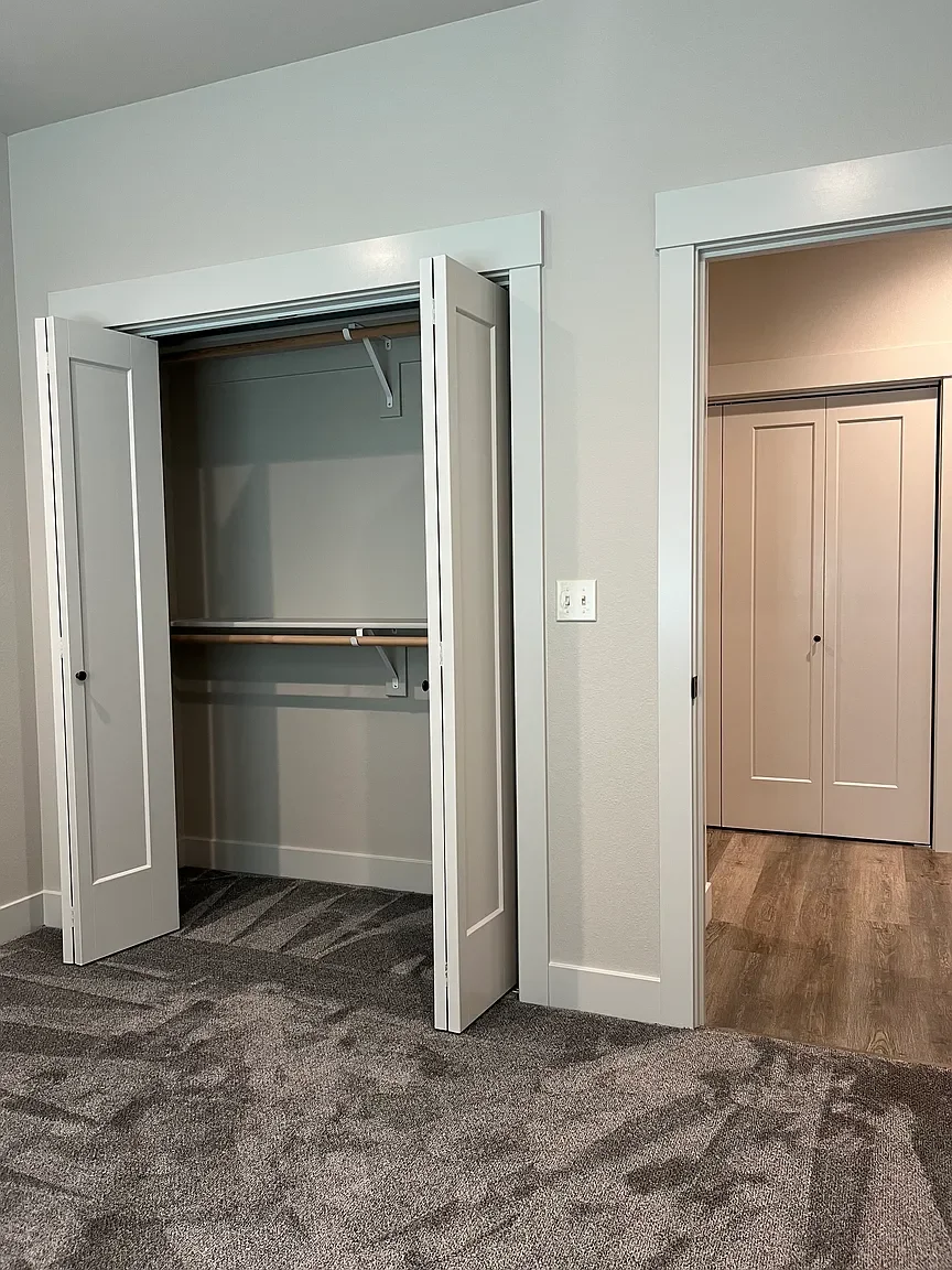 947 Brown Street. Prosser, WA 99350