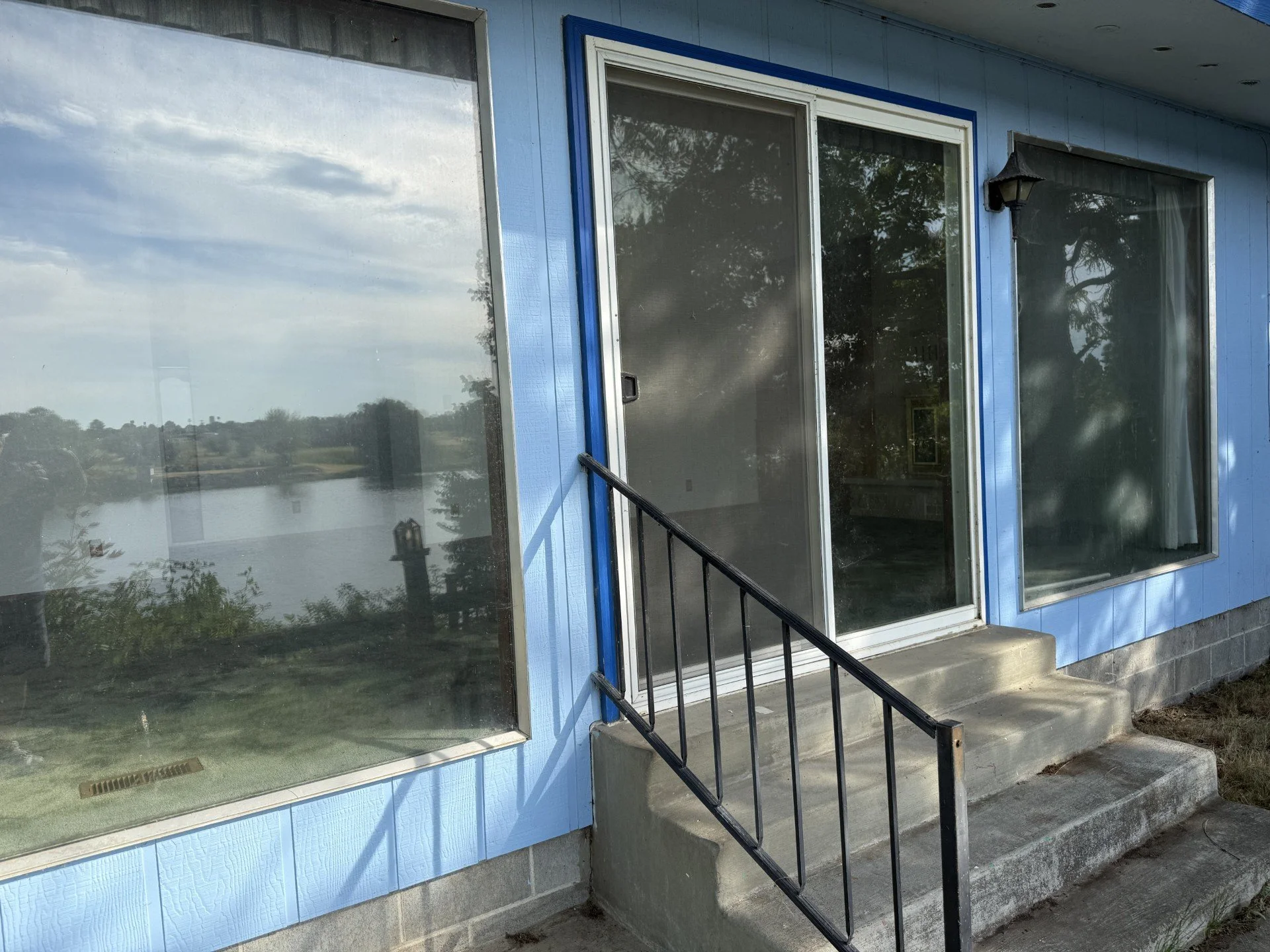 1425 Riverside Drive, Prosser, WA 99350