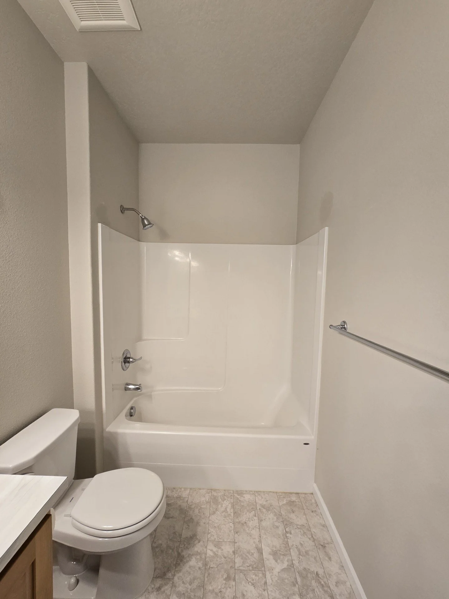 500 Jade Ave Grandview, WA 98930