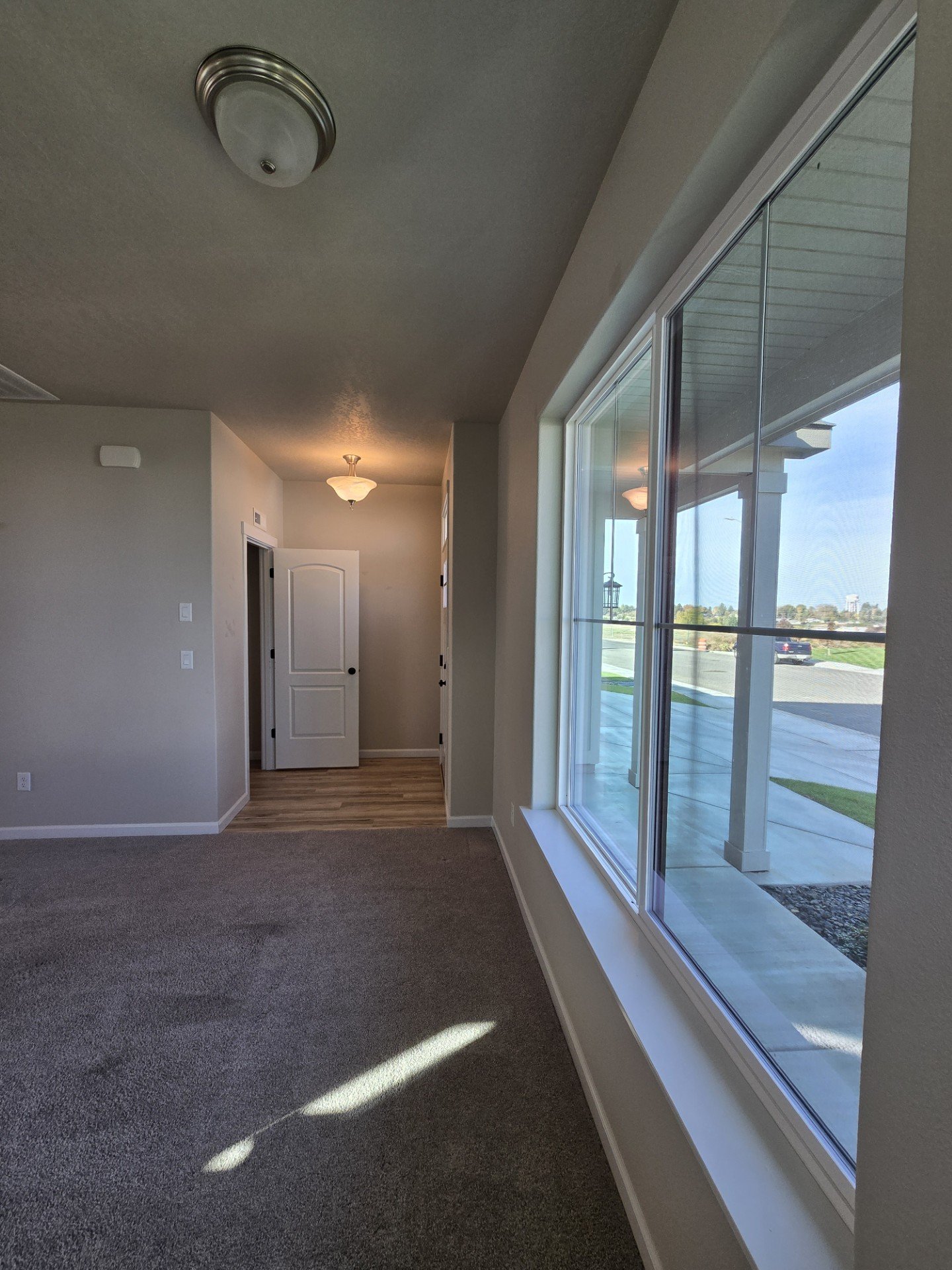 500 Jade Ave Grandview, WA 98930