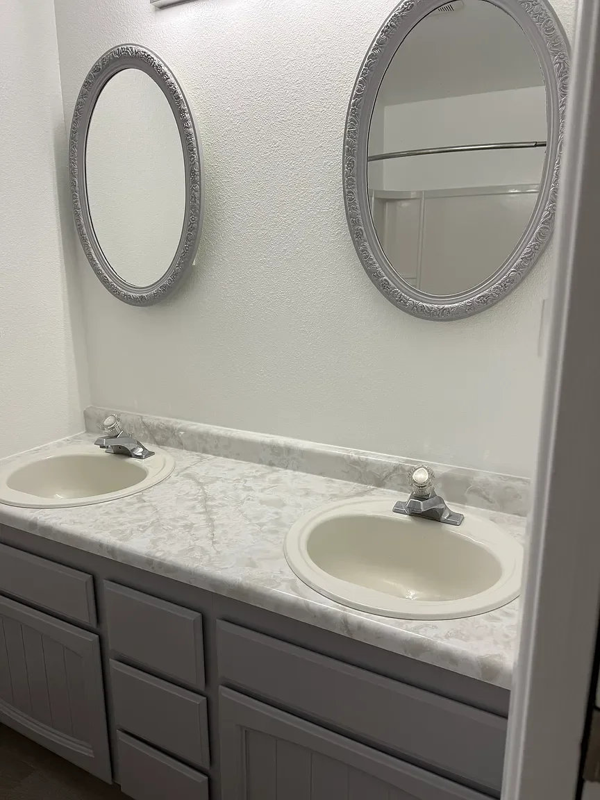 1220 Randel Rd., Sunnyside, WA 98944