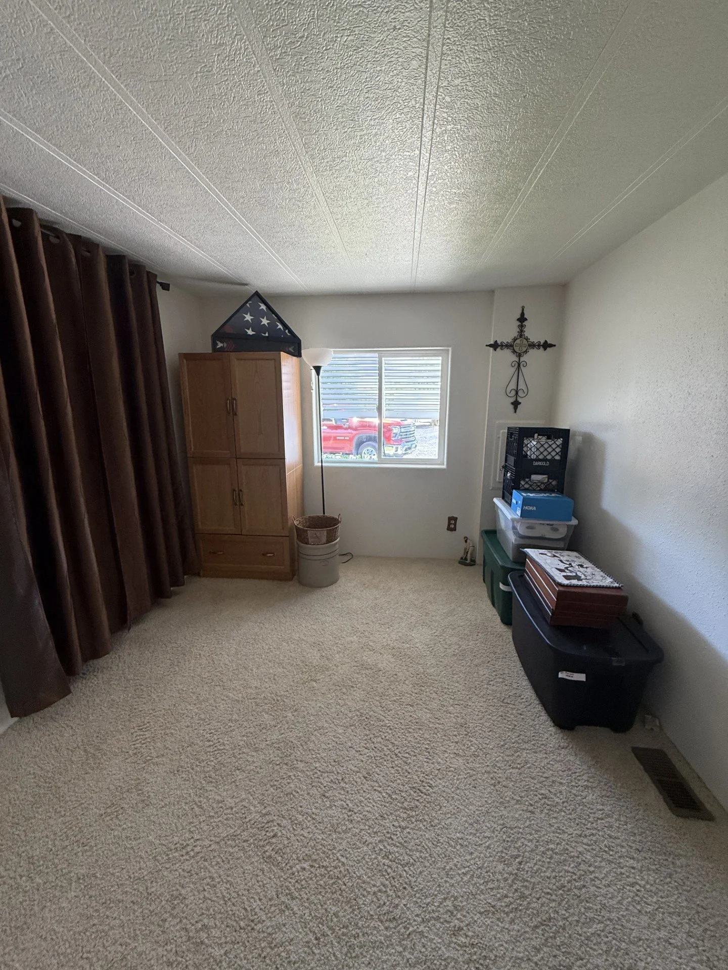 1170 Lower County Line Rd., WA 99350