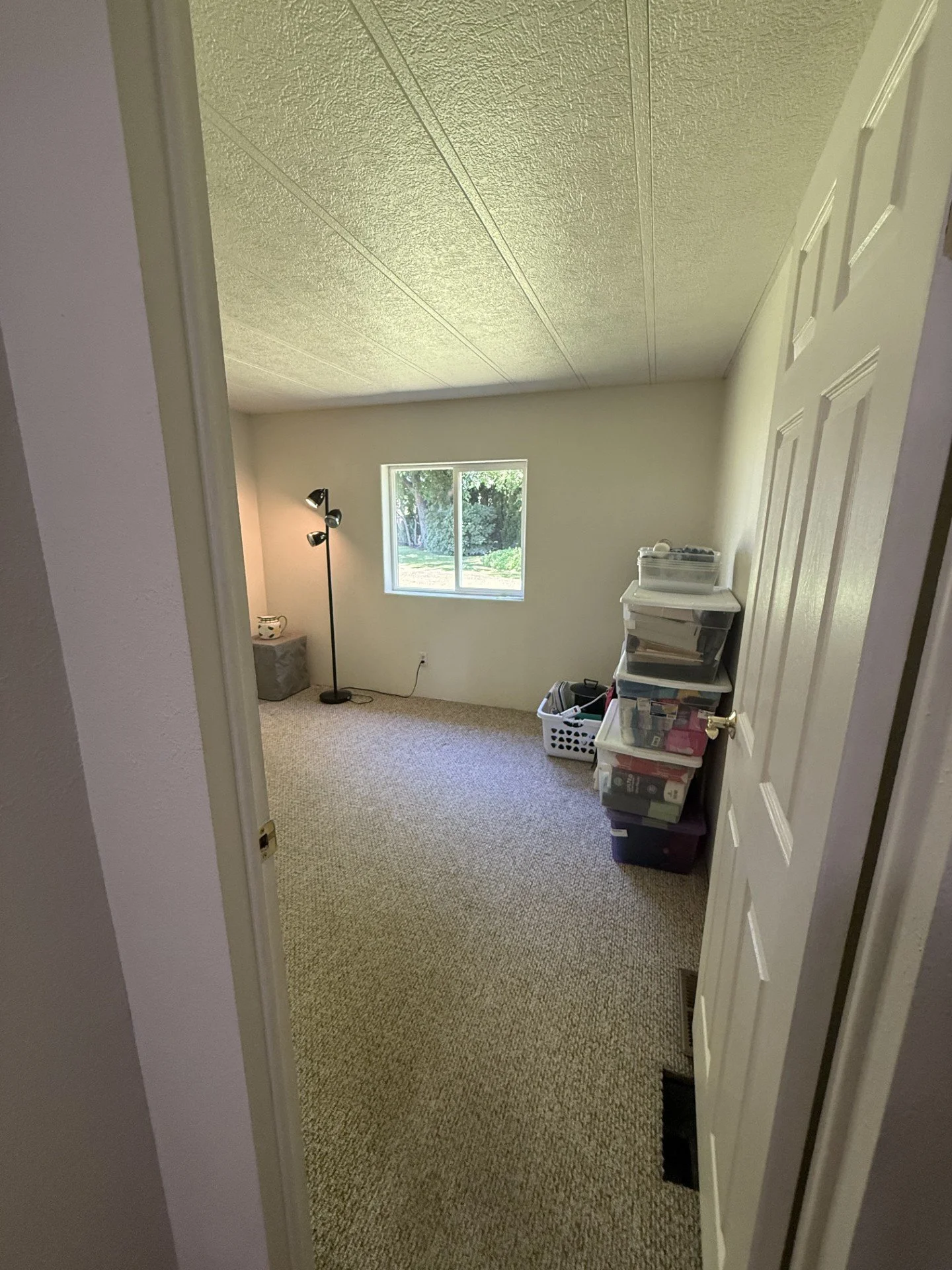 1170 Lower County Line Rd., WA 99350