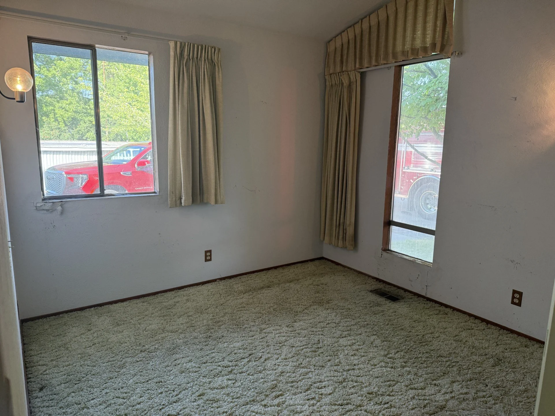 1425 Riverside Drive, Prosser, WA 99350