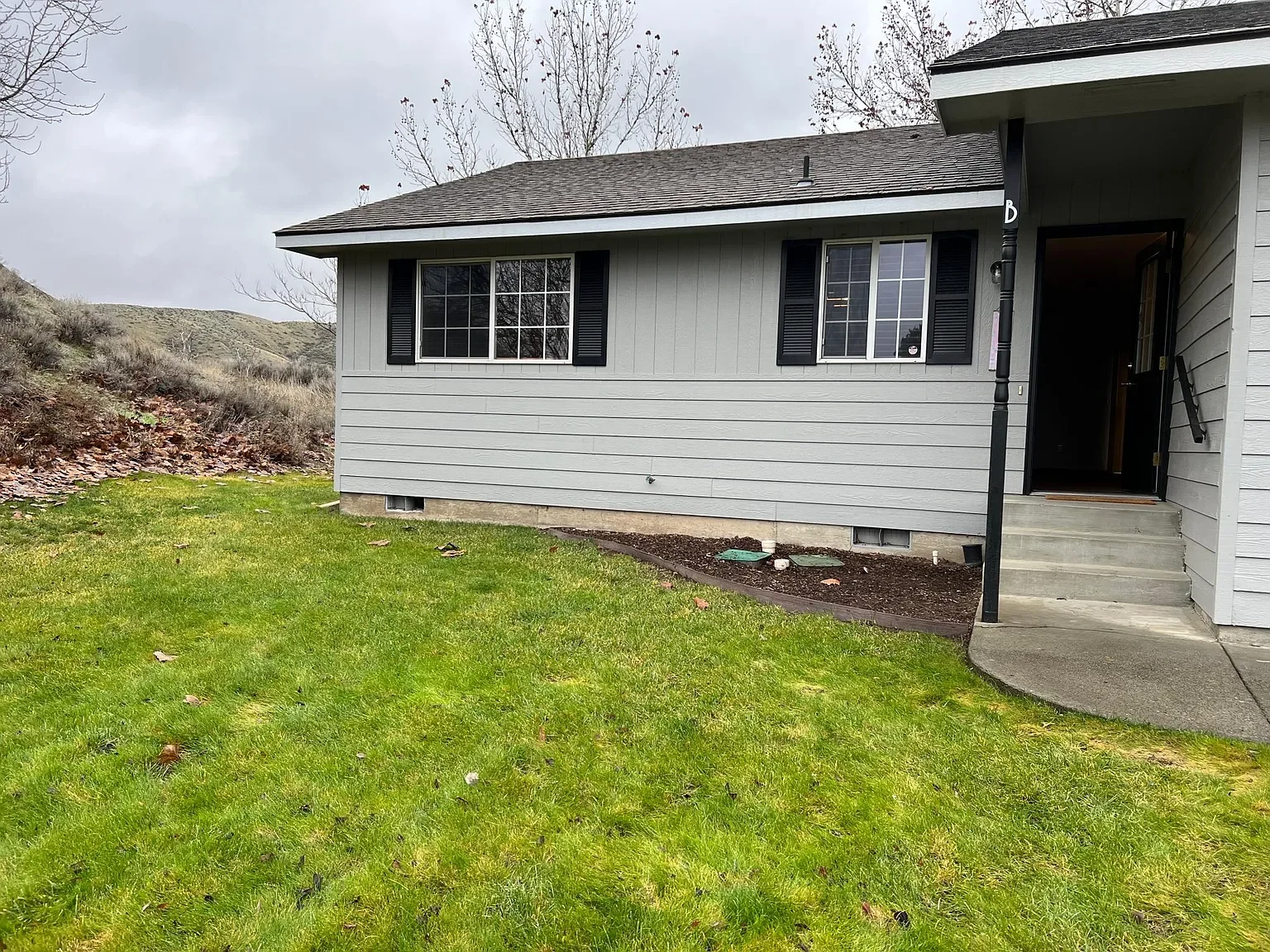 1103 Colena St. #B Prosser, WA 99350