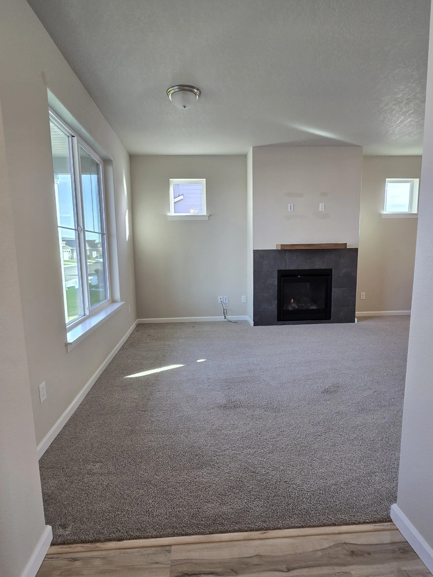 500 Jade Ave Grandview, WA 98930