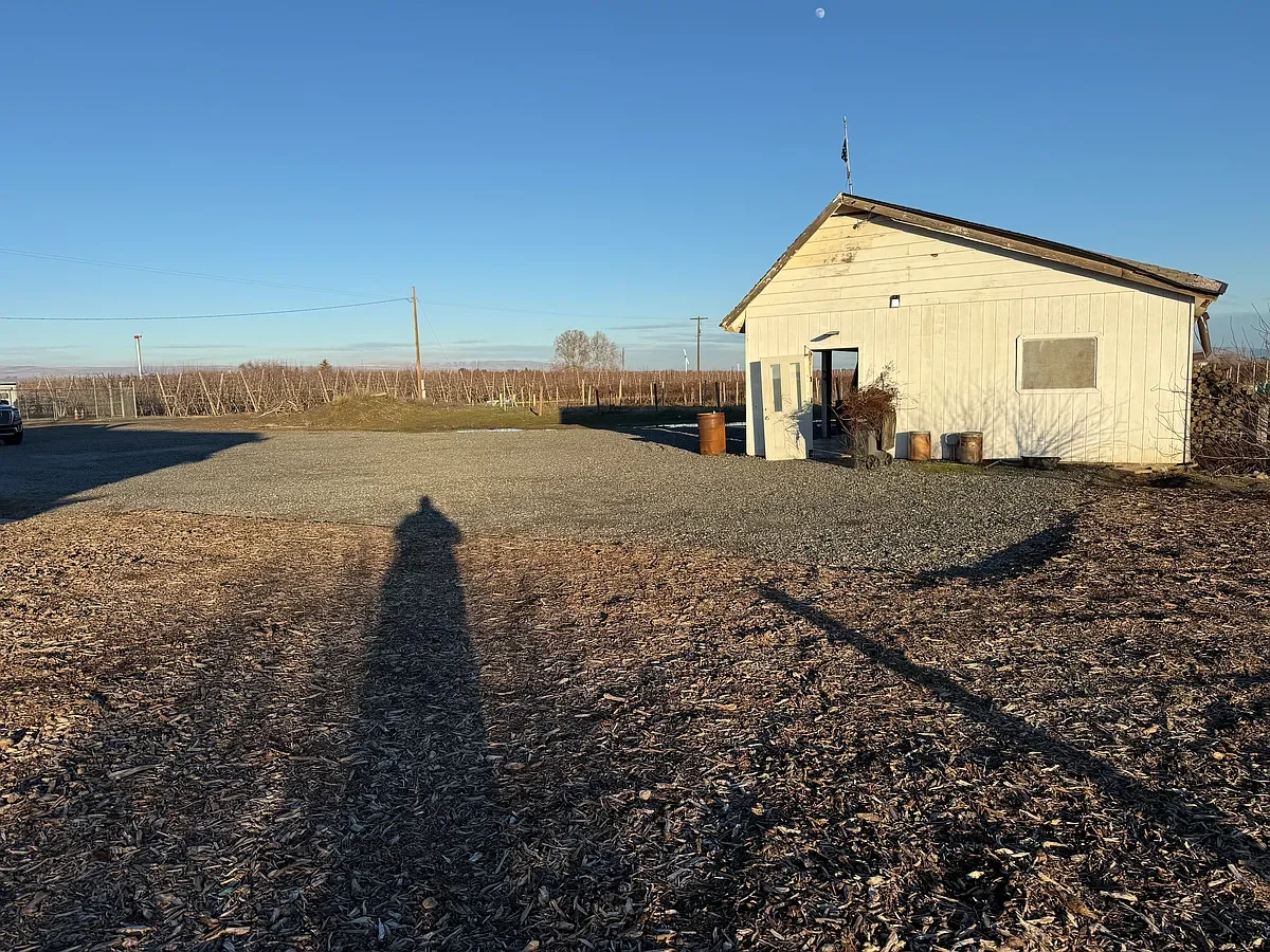 780 Apricot Rd., Grandview, WA 98930