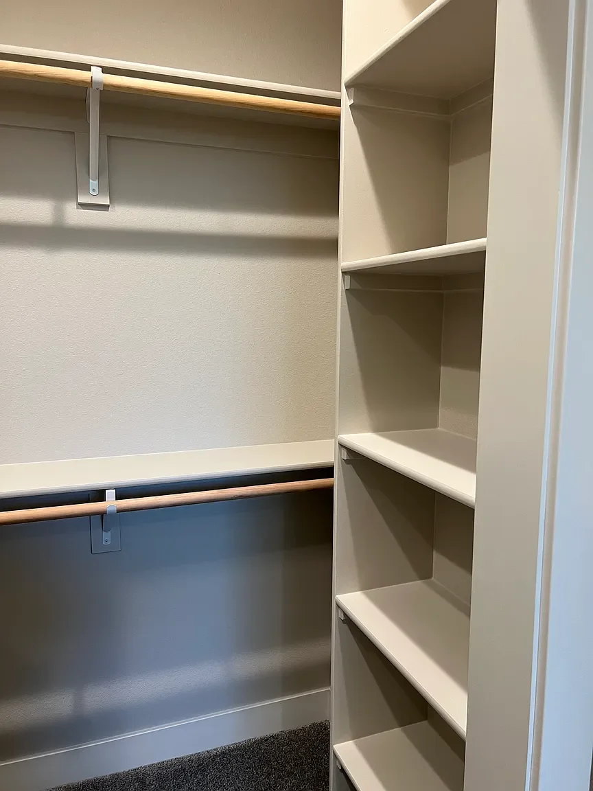 947 Brown Street. Prosser, WA 99350