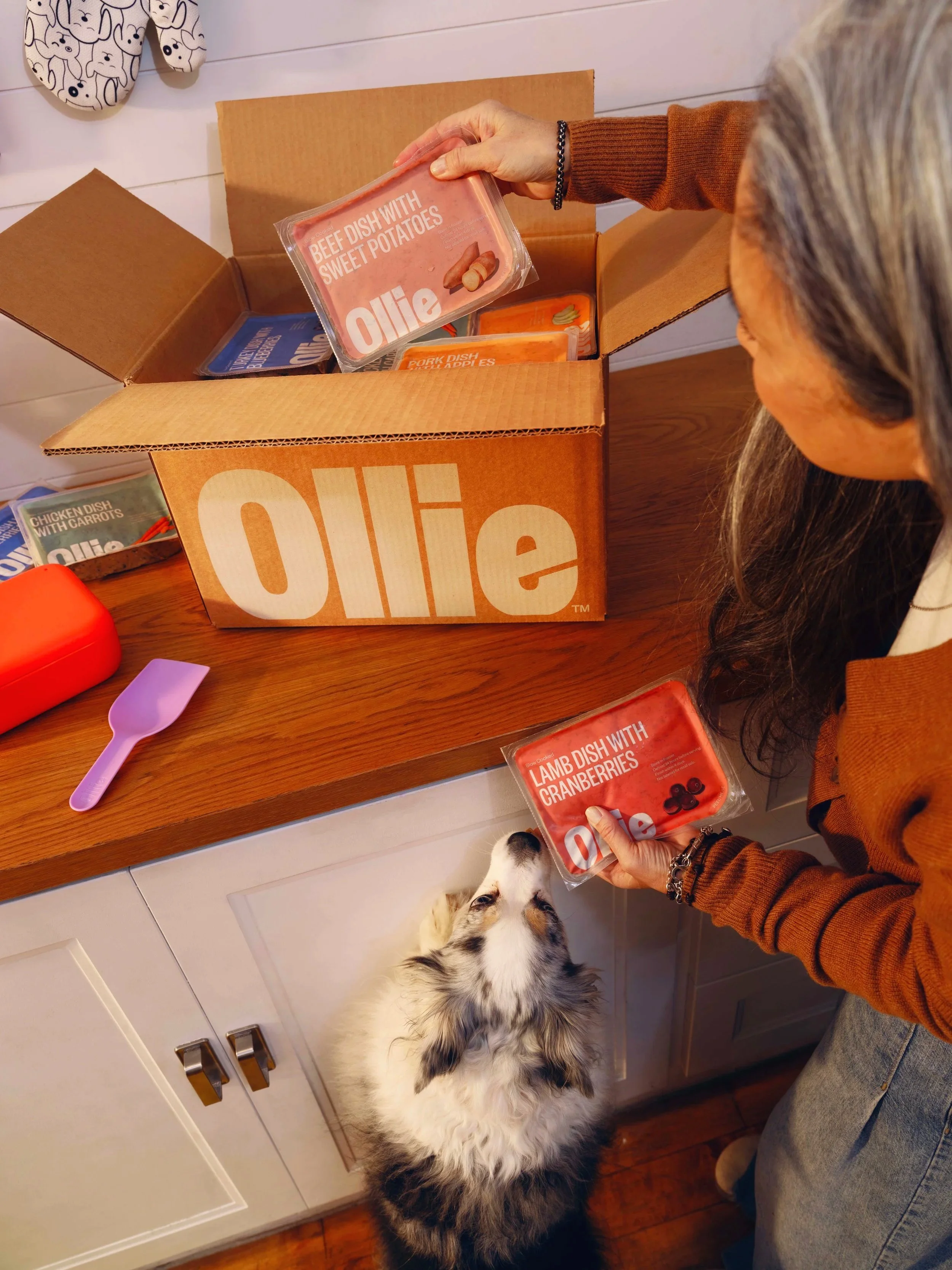 20260303_Tayler_Smith_Ollie_Shot_07_Rocket_Unboxing_With_Person_1193.jpg