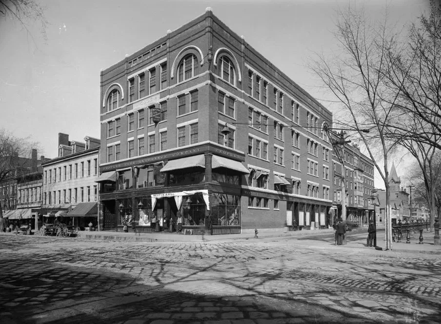 Pembroke Building Luxury Apartments Manchester, NH — North End Properties
