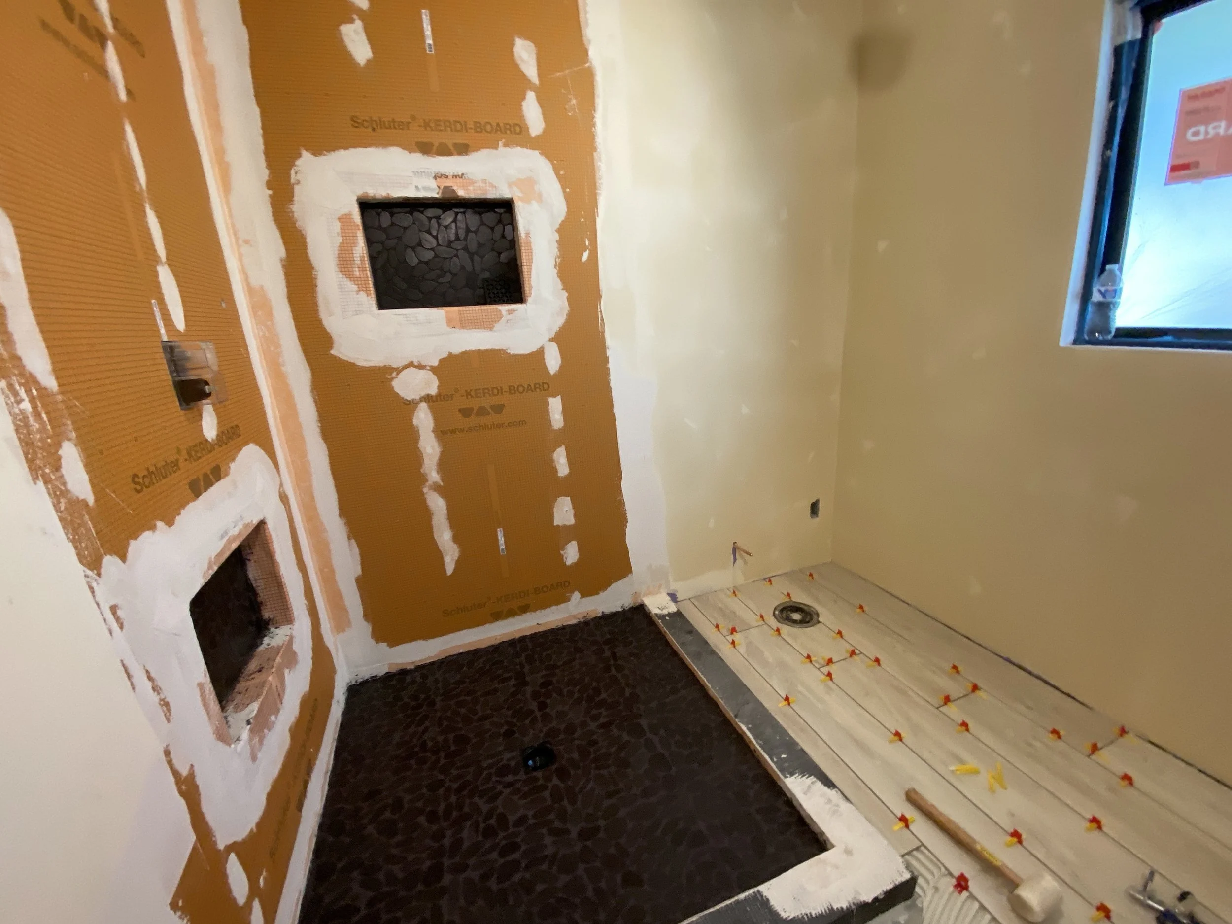 Look at those niches!