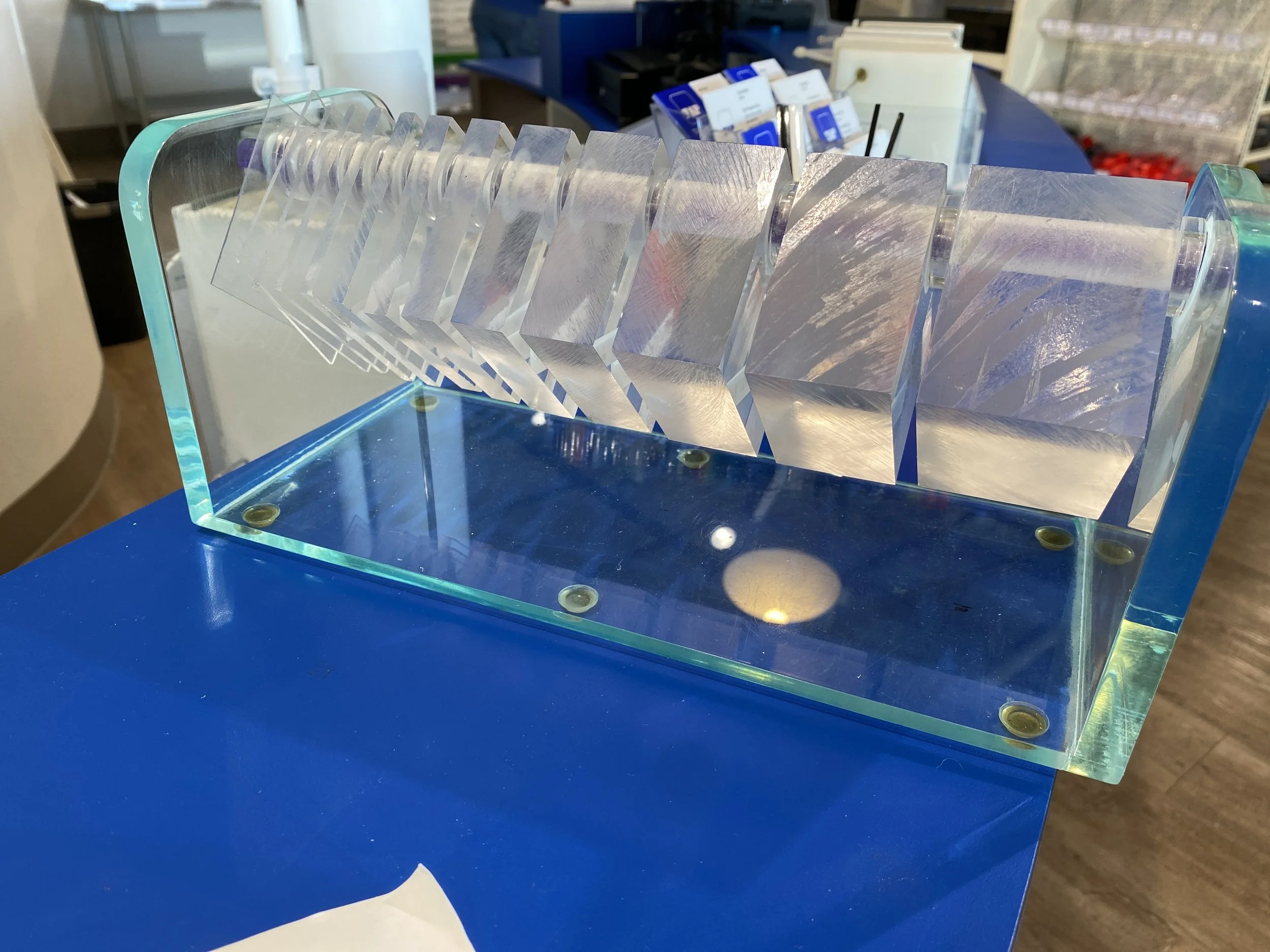 Choosing the plexiglass