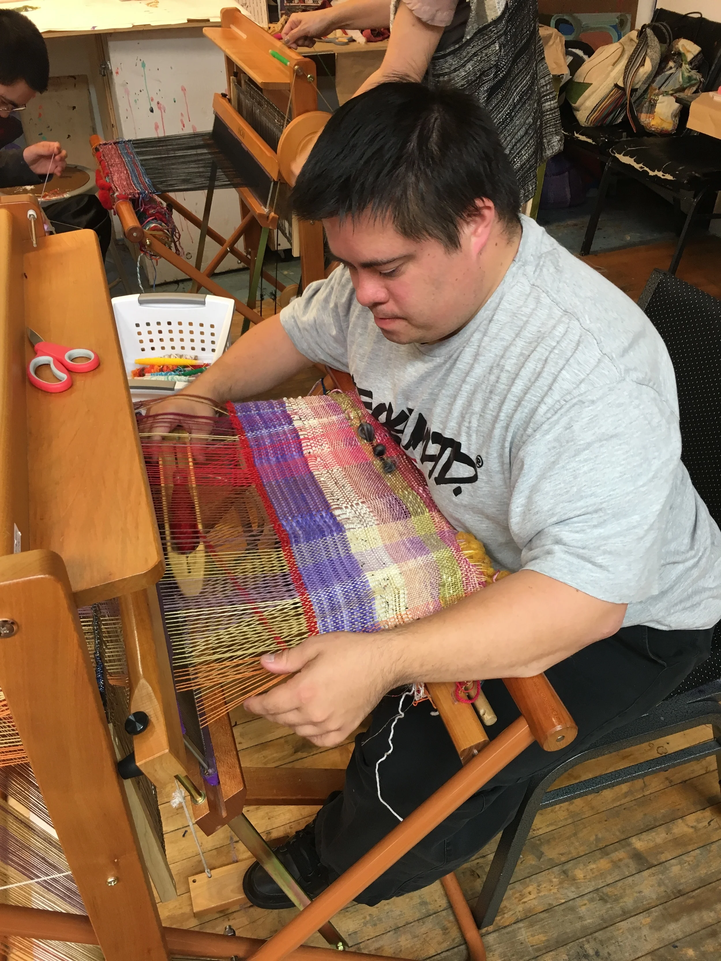 Artist Paul Pulizzano SAORI weaving