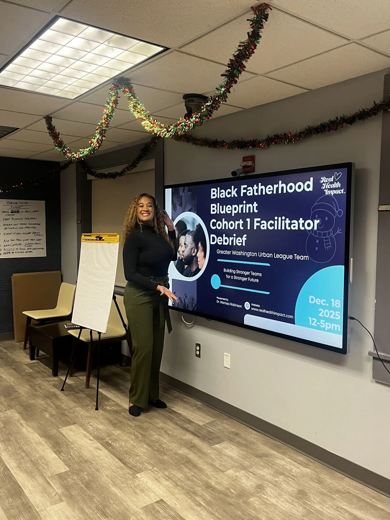 Full Circle Moments in Community