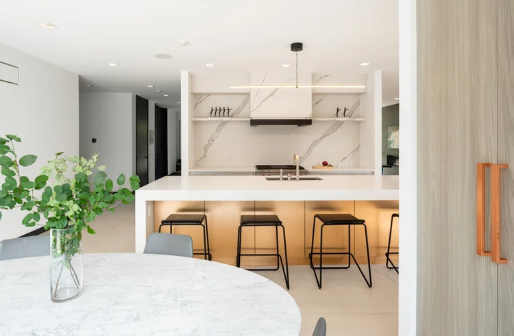 North York: bungalow raised to two storeys