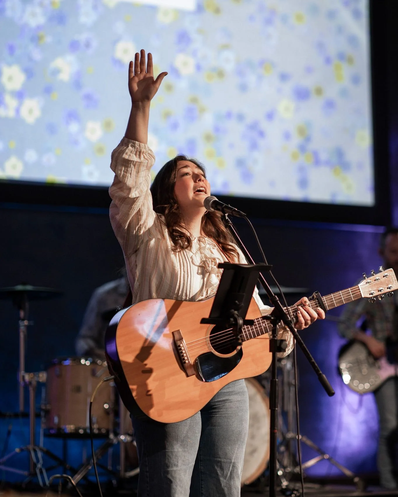 Come worship with us tomorrow, we'll save you a seat!🫶

THE BROO: Open 8:30-10:30 AM
SUNDAY SERVICE: 10 AM
GROVE KIDS: 10 AM