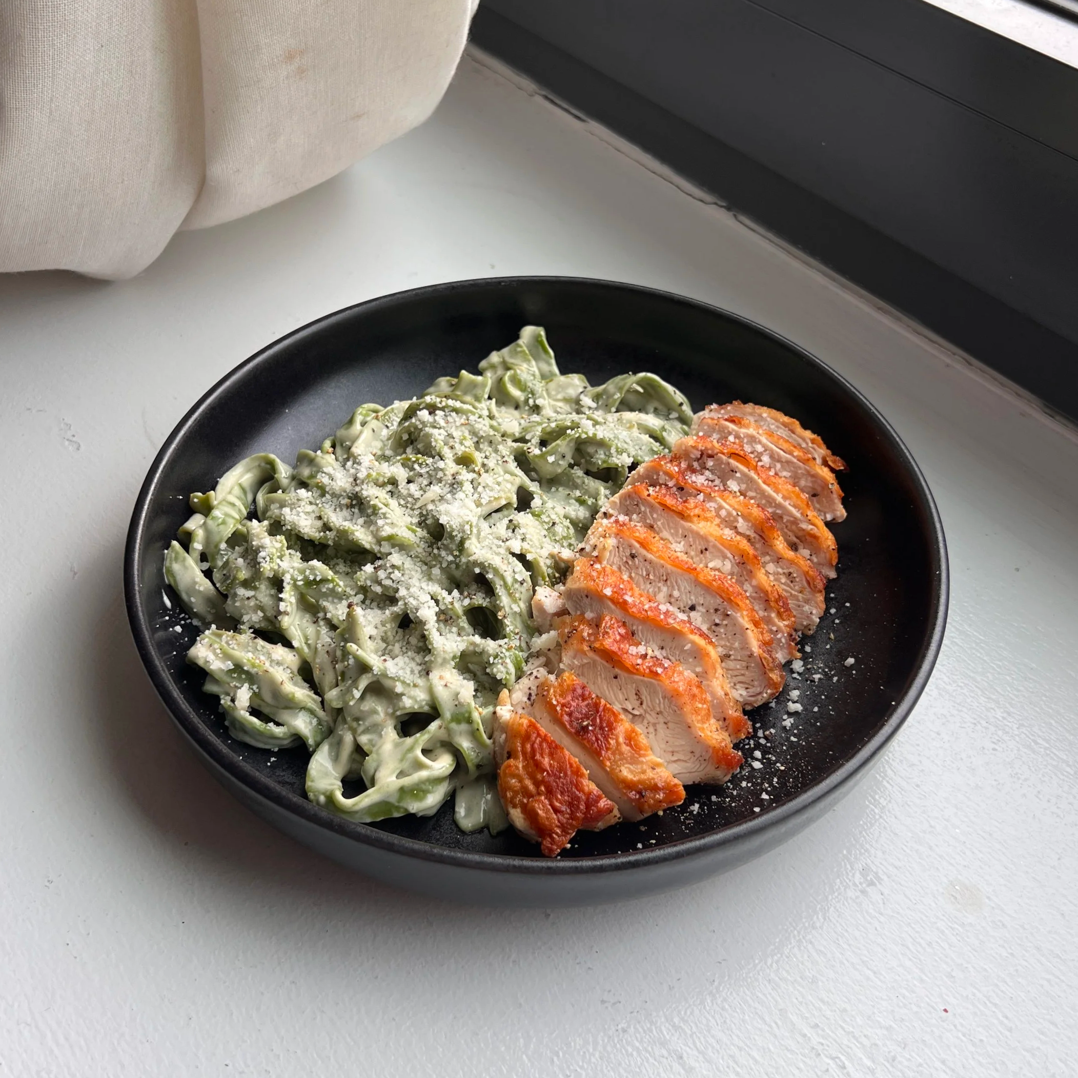 Homemade Green Kale Linguine