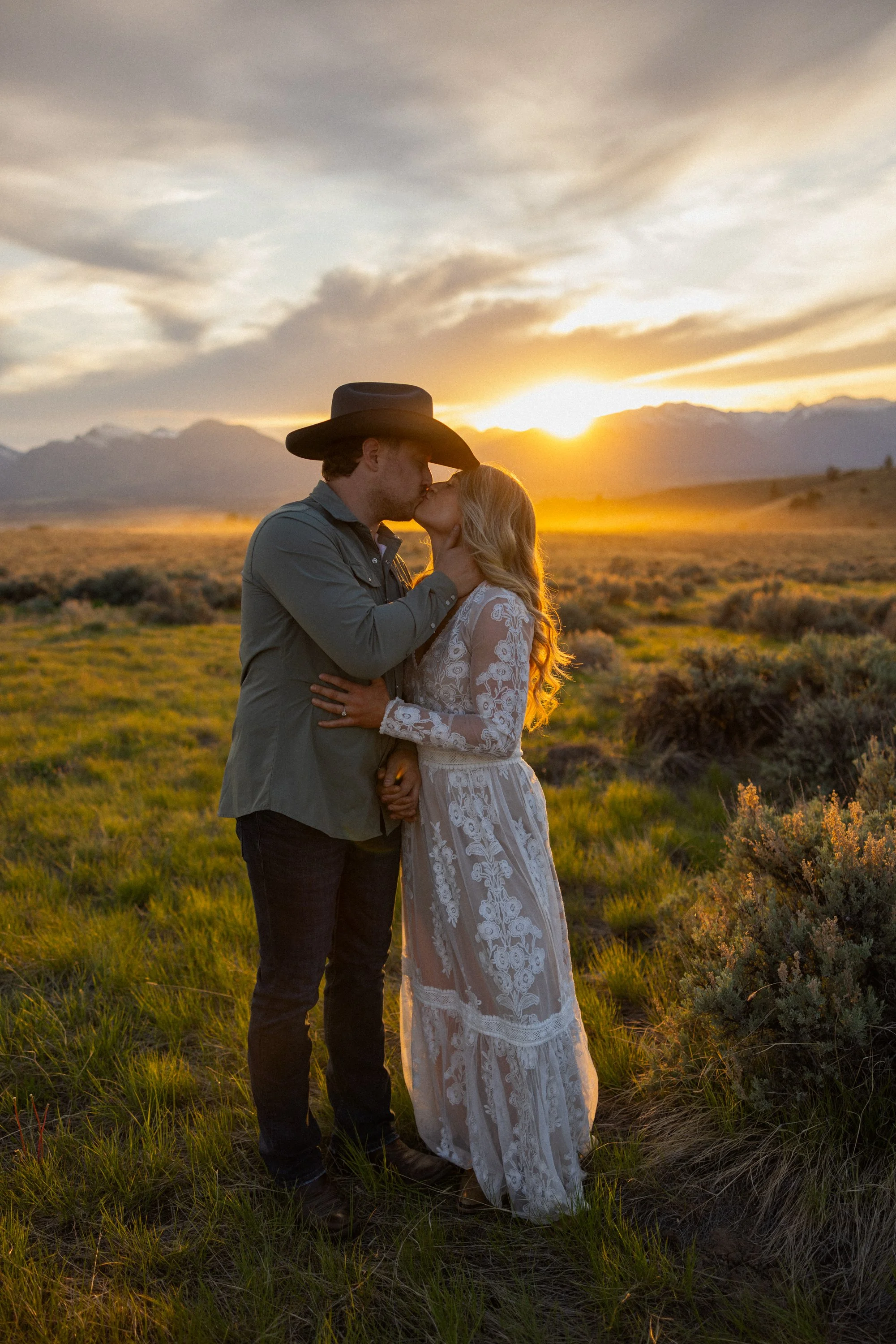 Montana Engagment Photos with Montana elopement photographer Brian Powers-63.jpg