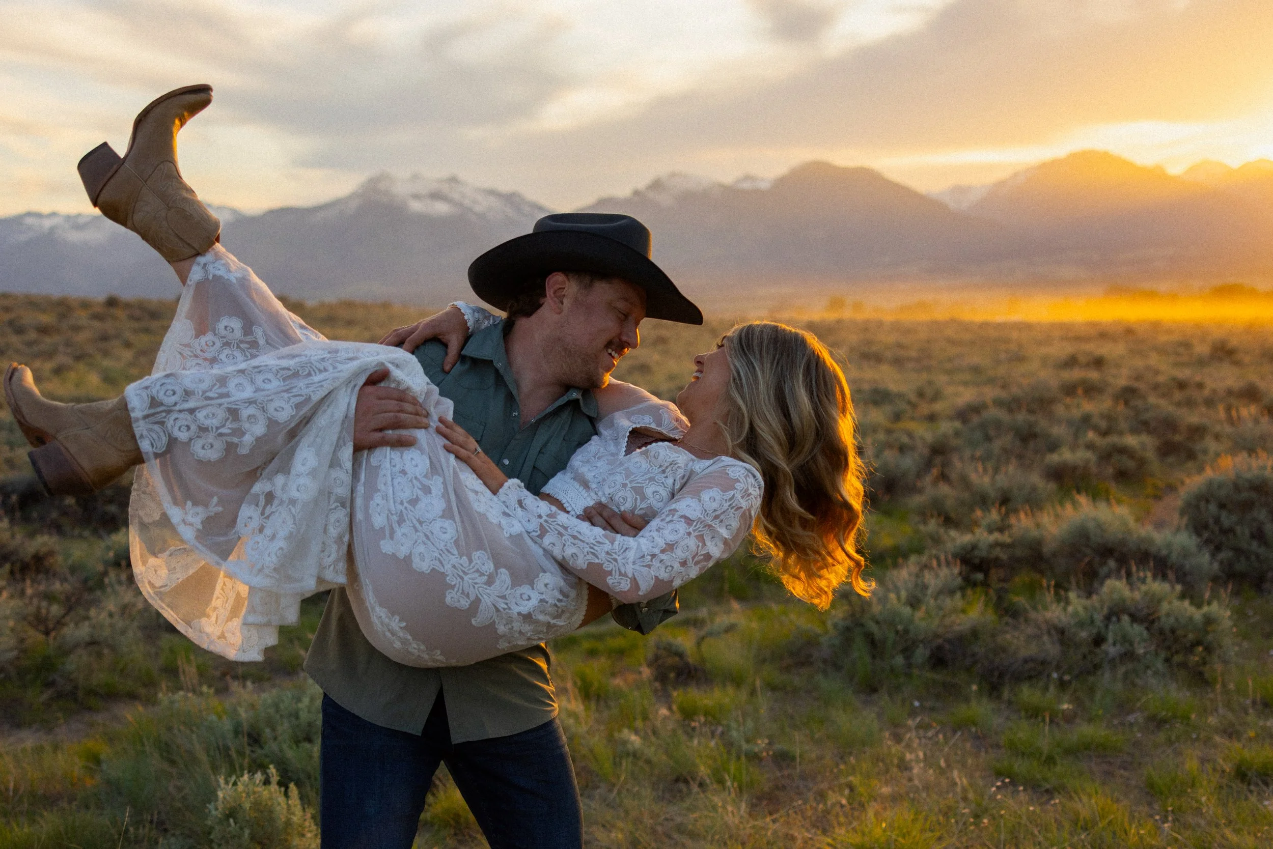 Montana Engagment Photos with Montana elopement photographer Brian Powers-77.jpg