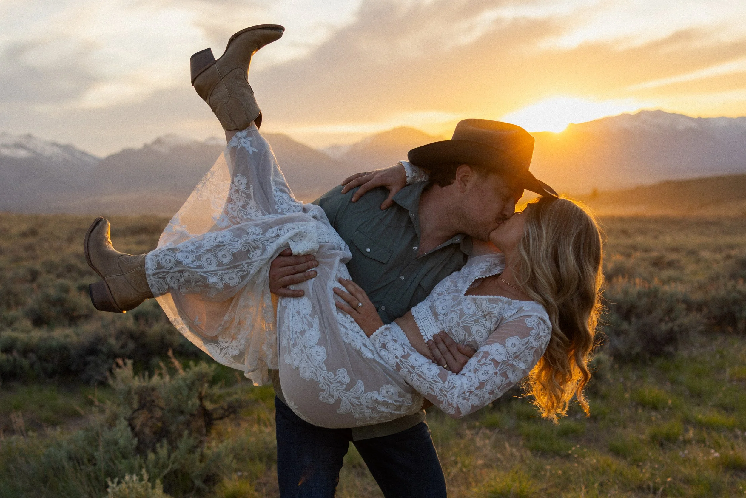 Montana Engagment Photos with Montana elopement photographer Brian Powers-79.jpg