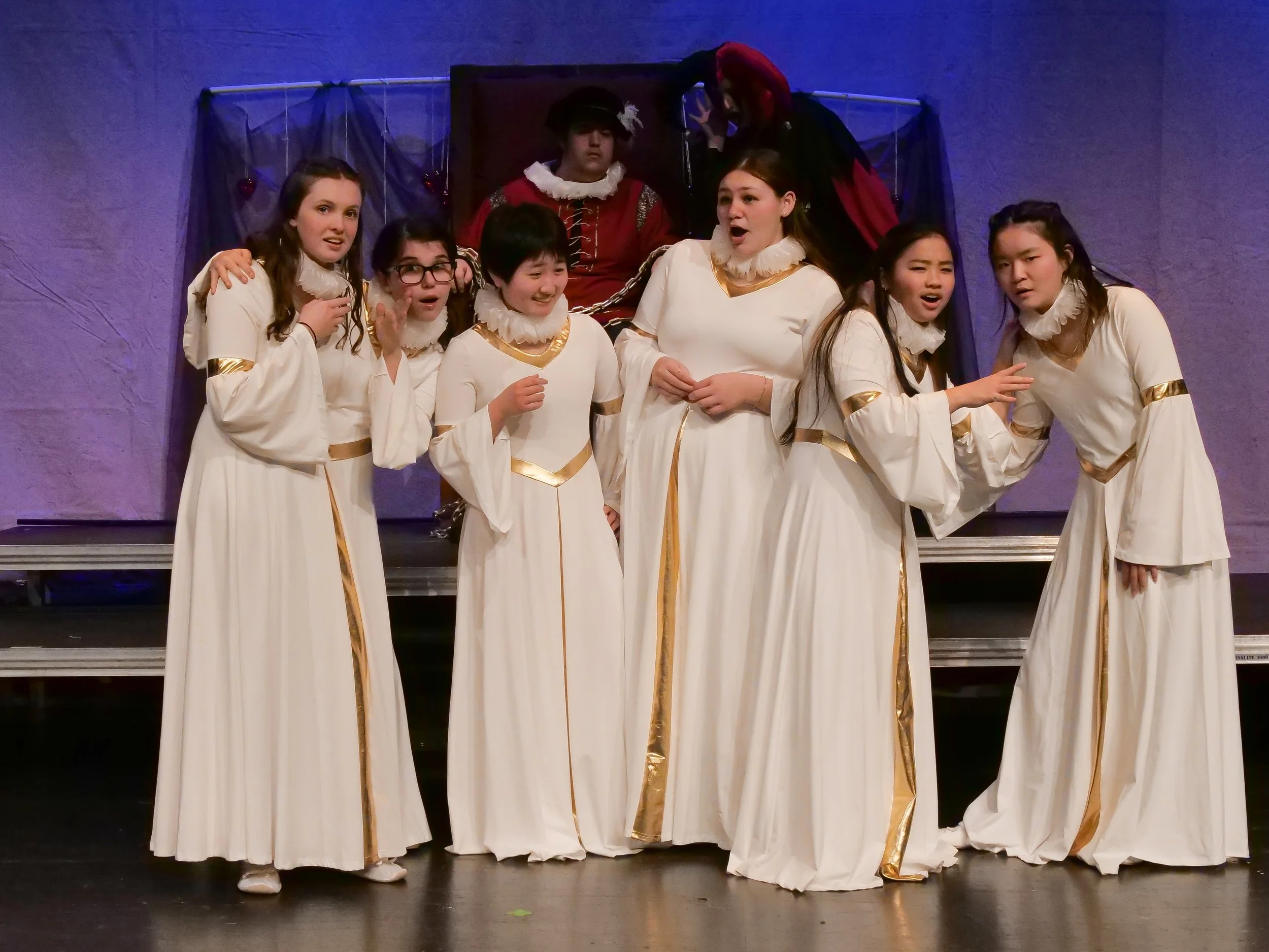 230214 LHS Queens bb-3374.jpg