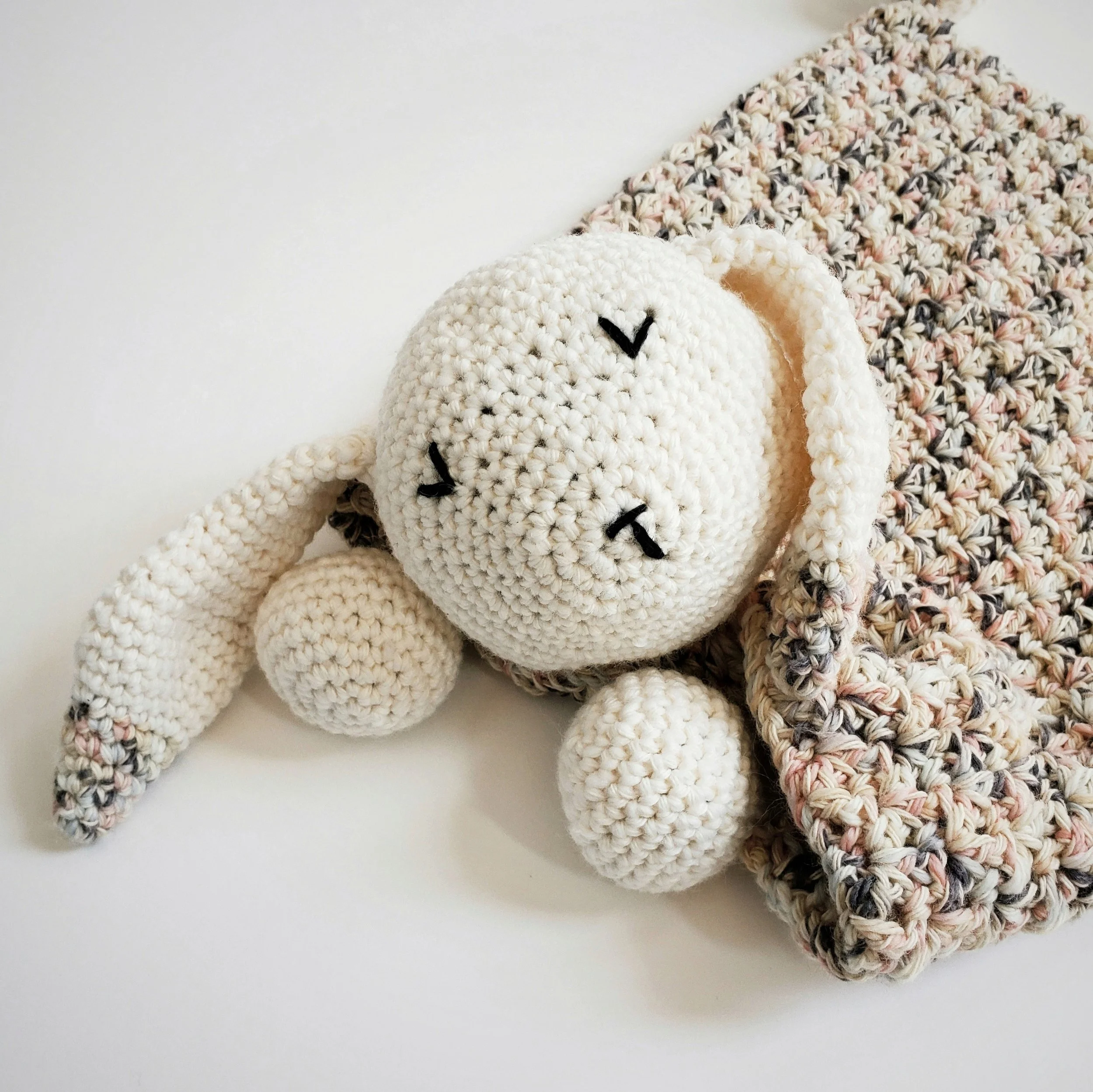 small amigurumi bunny crochet pattern for craft fairs