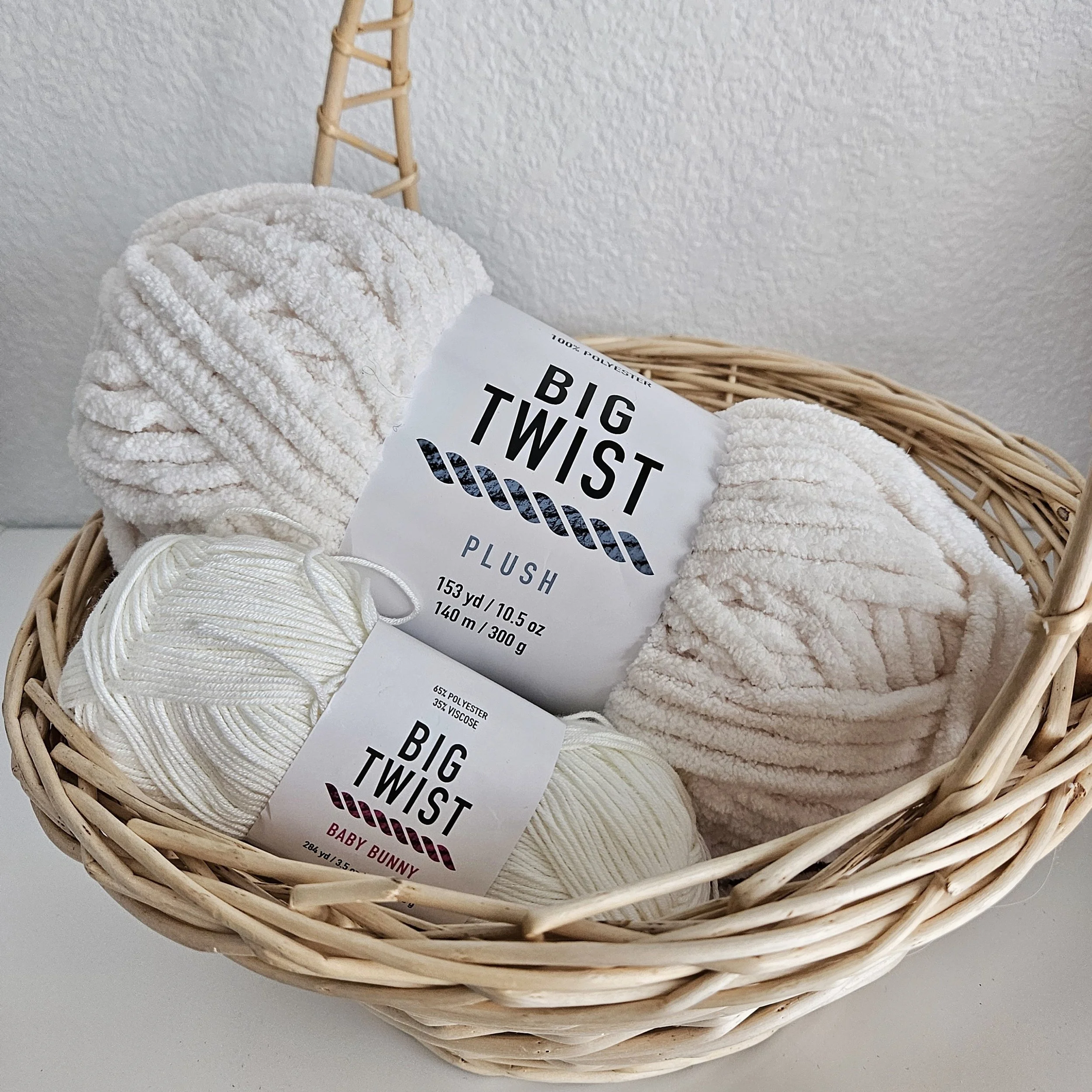 Yarn Weights Explained (A Beginner’s Guide to Choosing the Right Yarn)