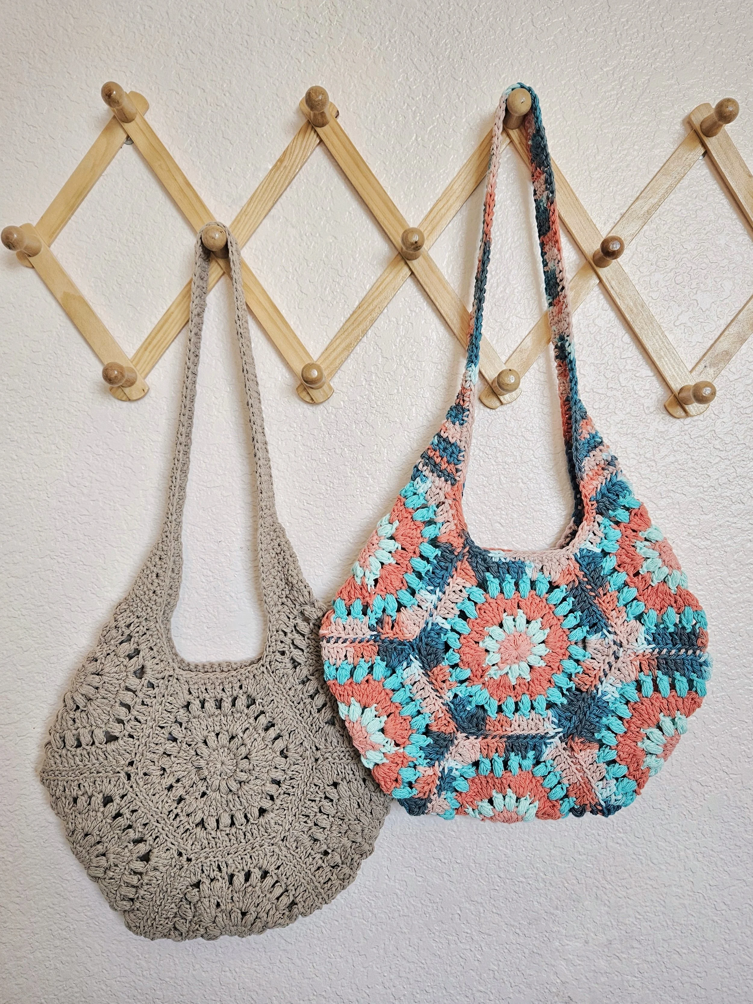 floral-crochet-market-bag-tote.jpg