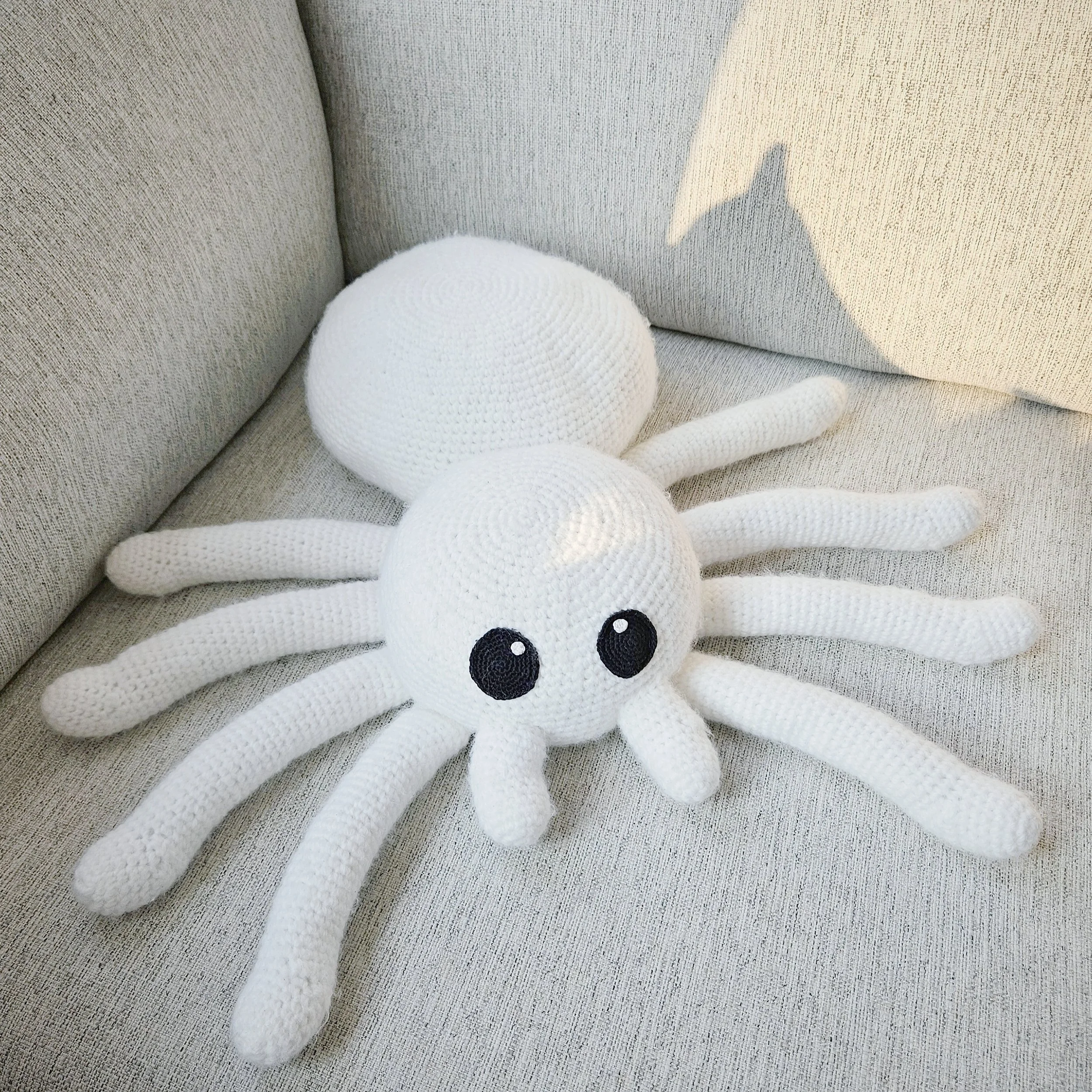 oversized-crochet-spider-pattern.jpg.jpg