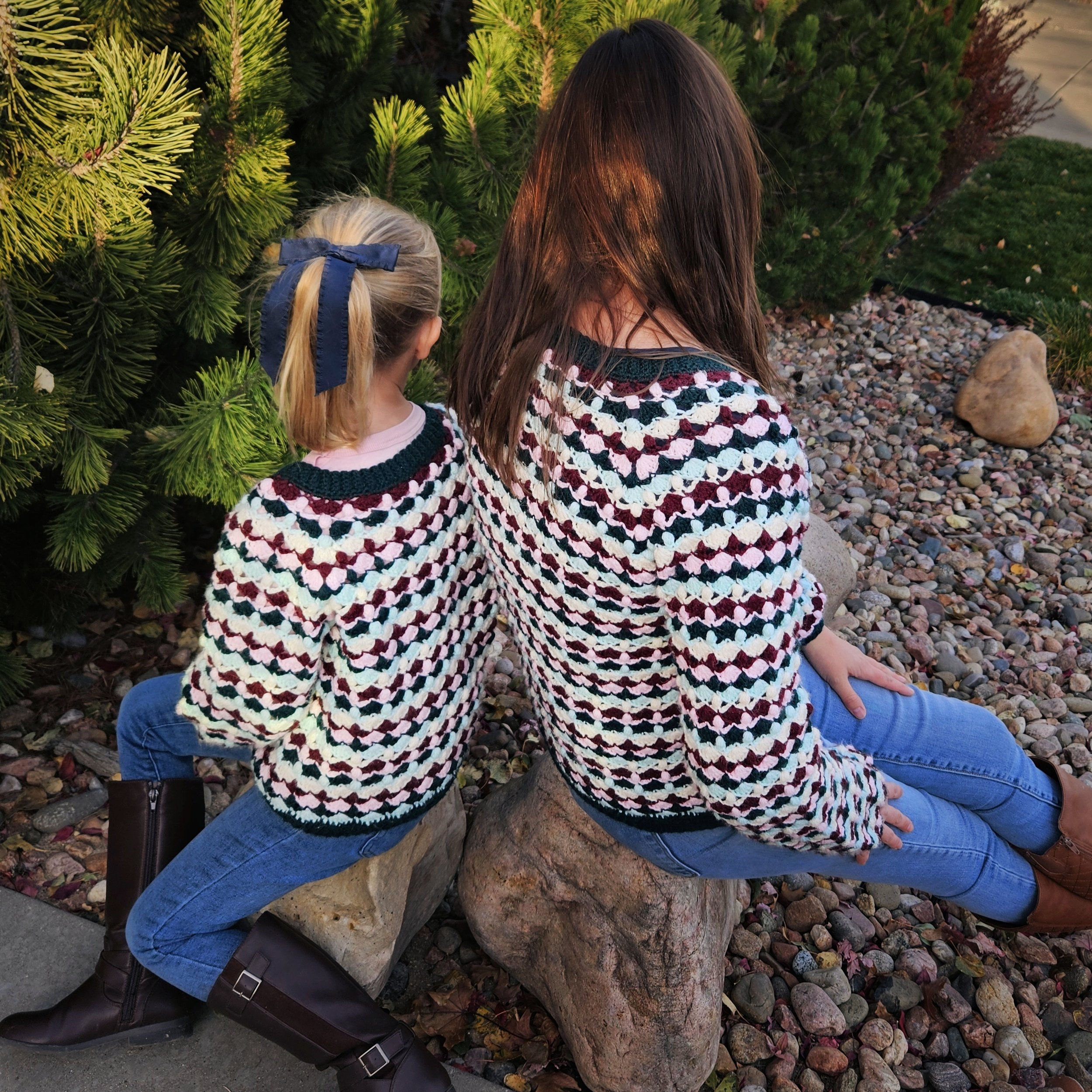 both granny pop raglan crochet sweater 3.jpg