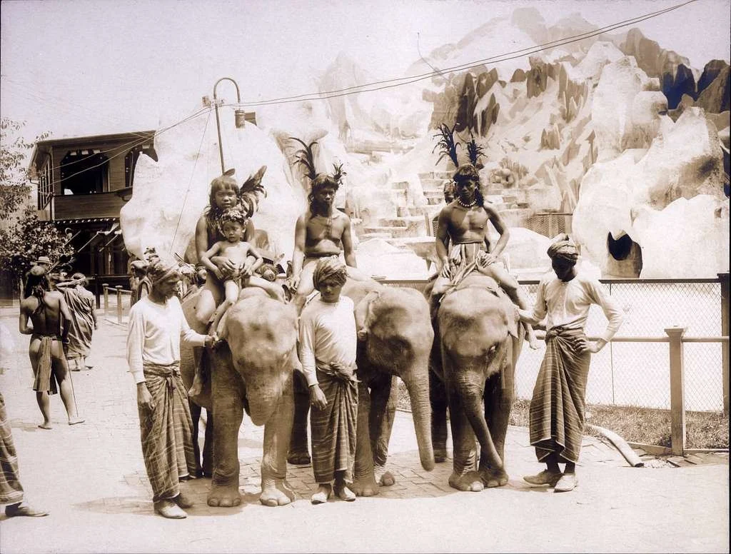 Fair Play? World’s Fairs as Tools of Power and their Future