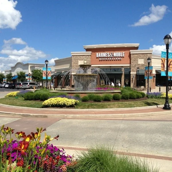 Promenade Shops Link.jpg