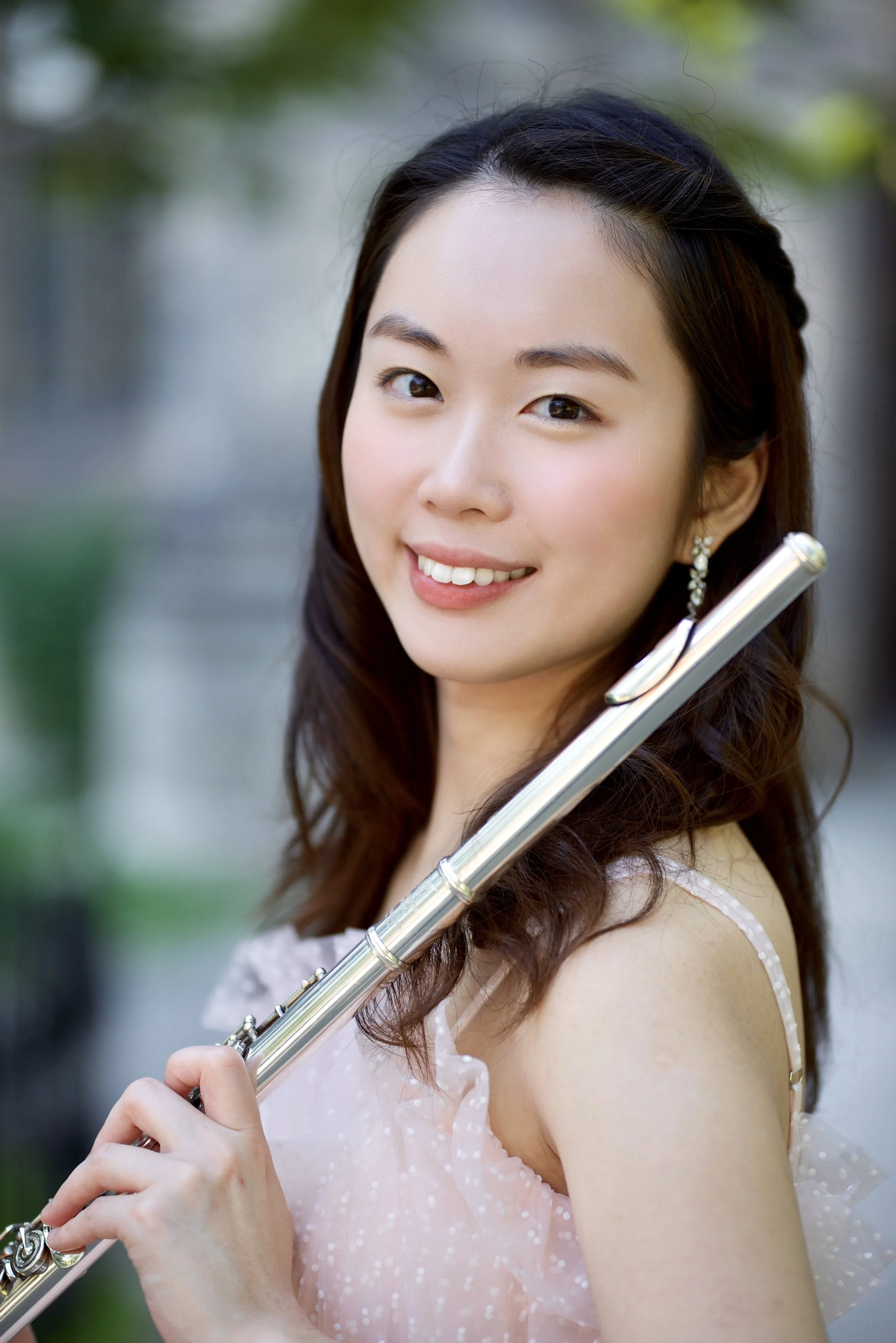 Biography — Caara Yeung, Flute