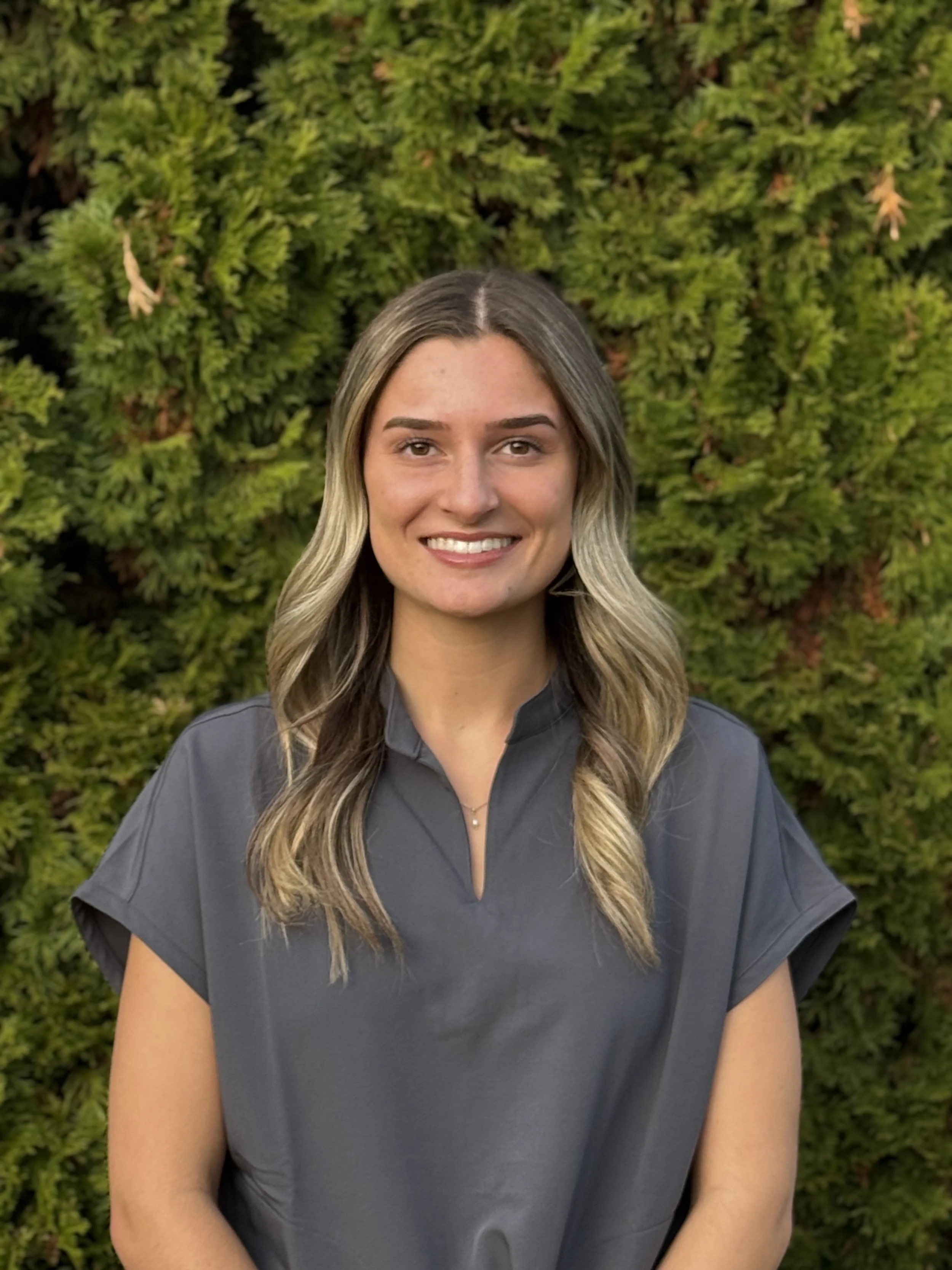 smillng-nhic-employee-11