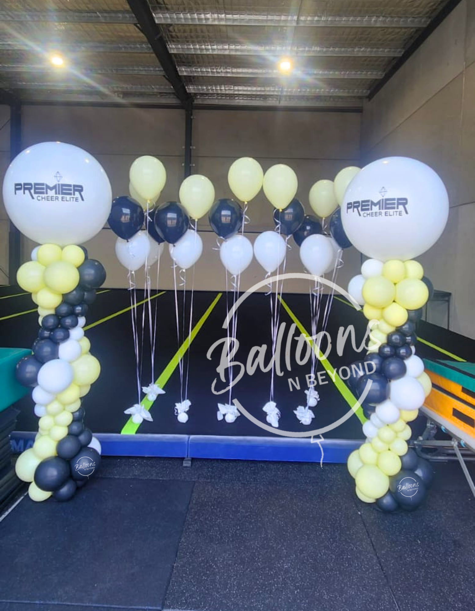 Balloon Columns. Newcastle Delivery.