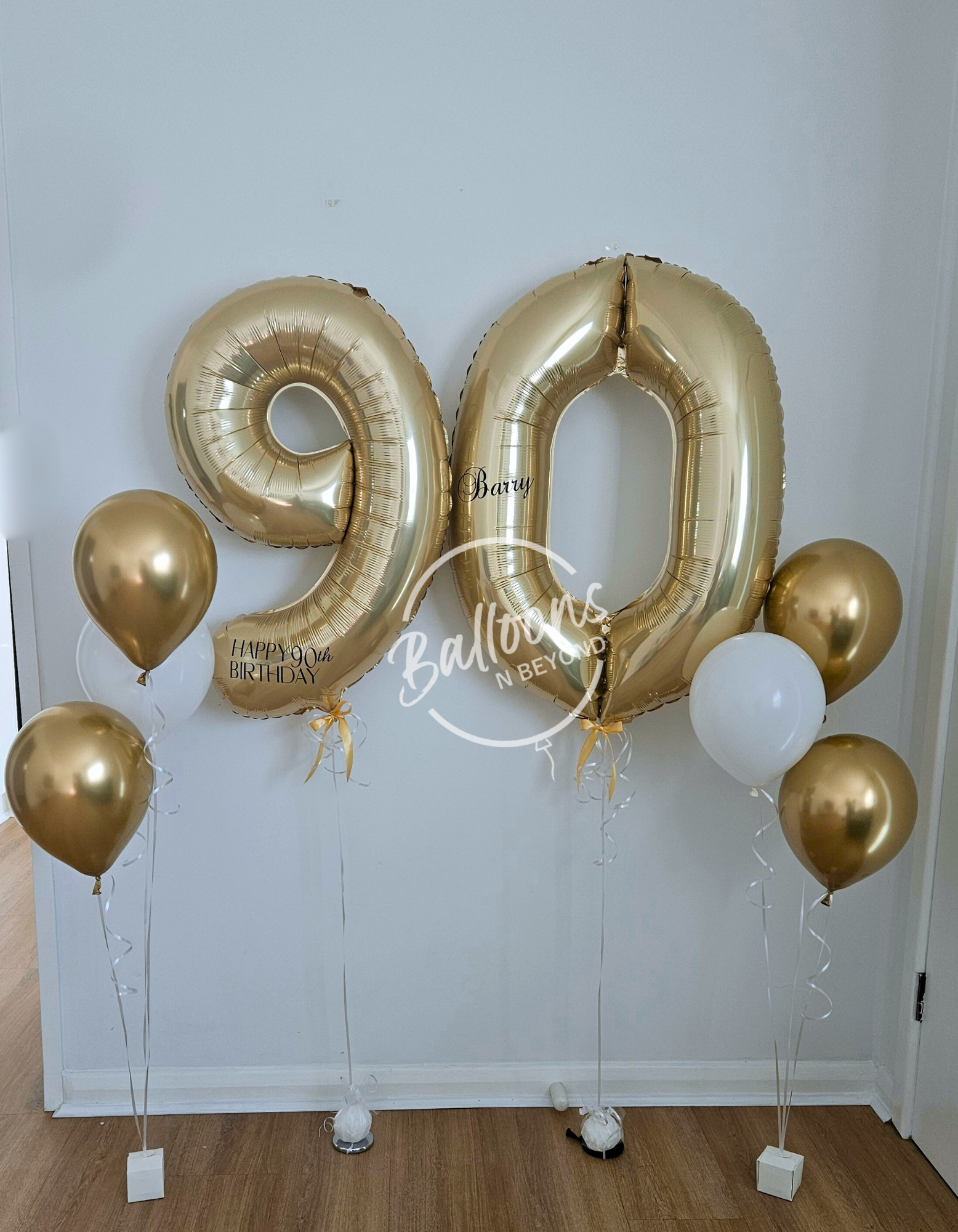 Helium Balloons Newcastle. Balloons n Beyond Newcastle NSW. Newcastle Delivery