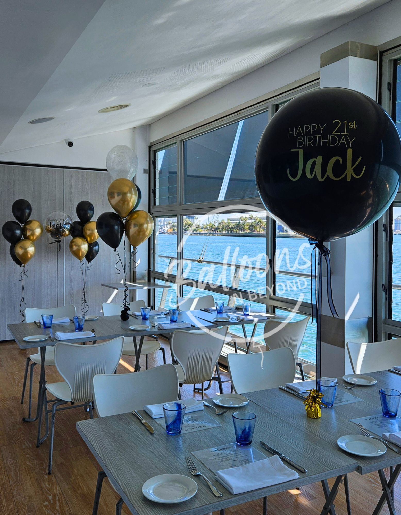 Balloons Near me. Balloons N Beyond Newcastle. newcastle Delivery. Helium Balloons Newcastle.