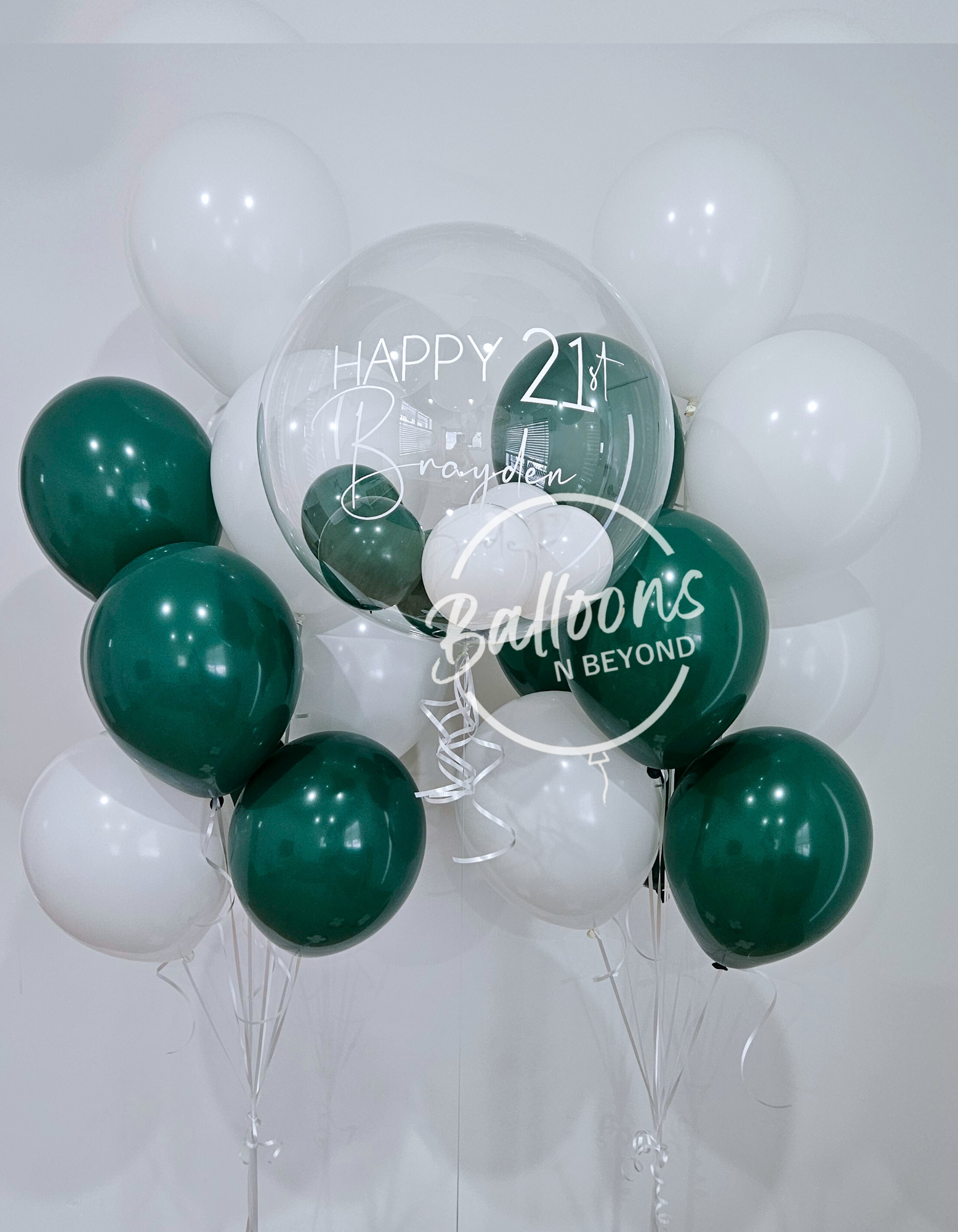 Helium Balloons Newcastle. Balloons n Beyond Newcastle NSW. Newcastle Delivery