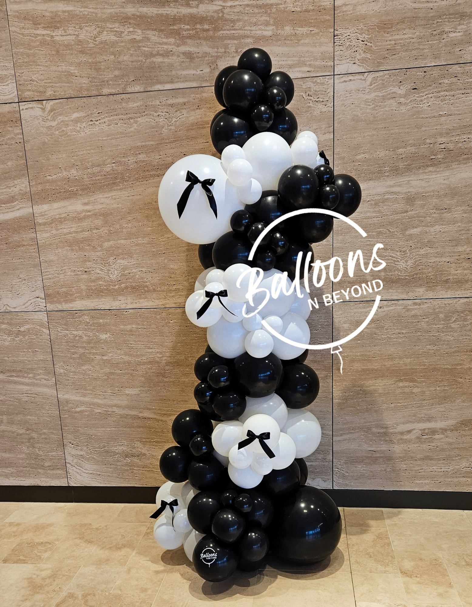 Balloon Column Newcastle NSW - Balloons n Beyond Newcastle NSW delivery