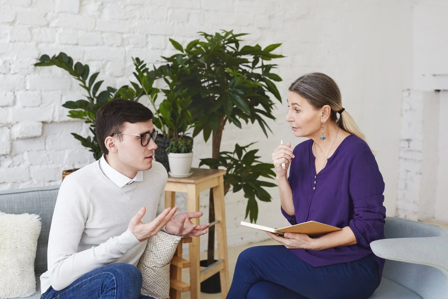 How to Tell if You are Being Judgmental Without Realizing (Copy)
