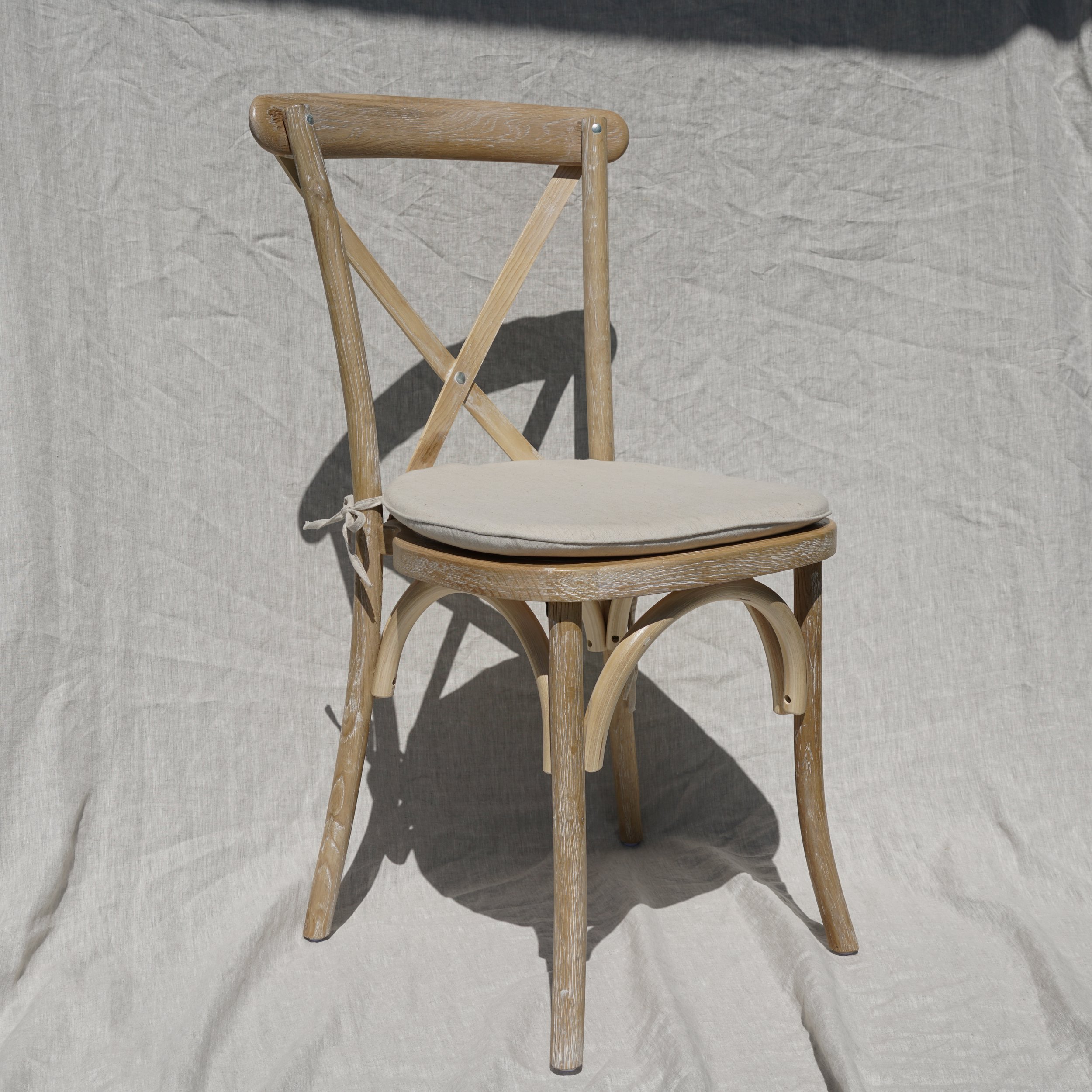 CHAIR1.jpg