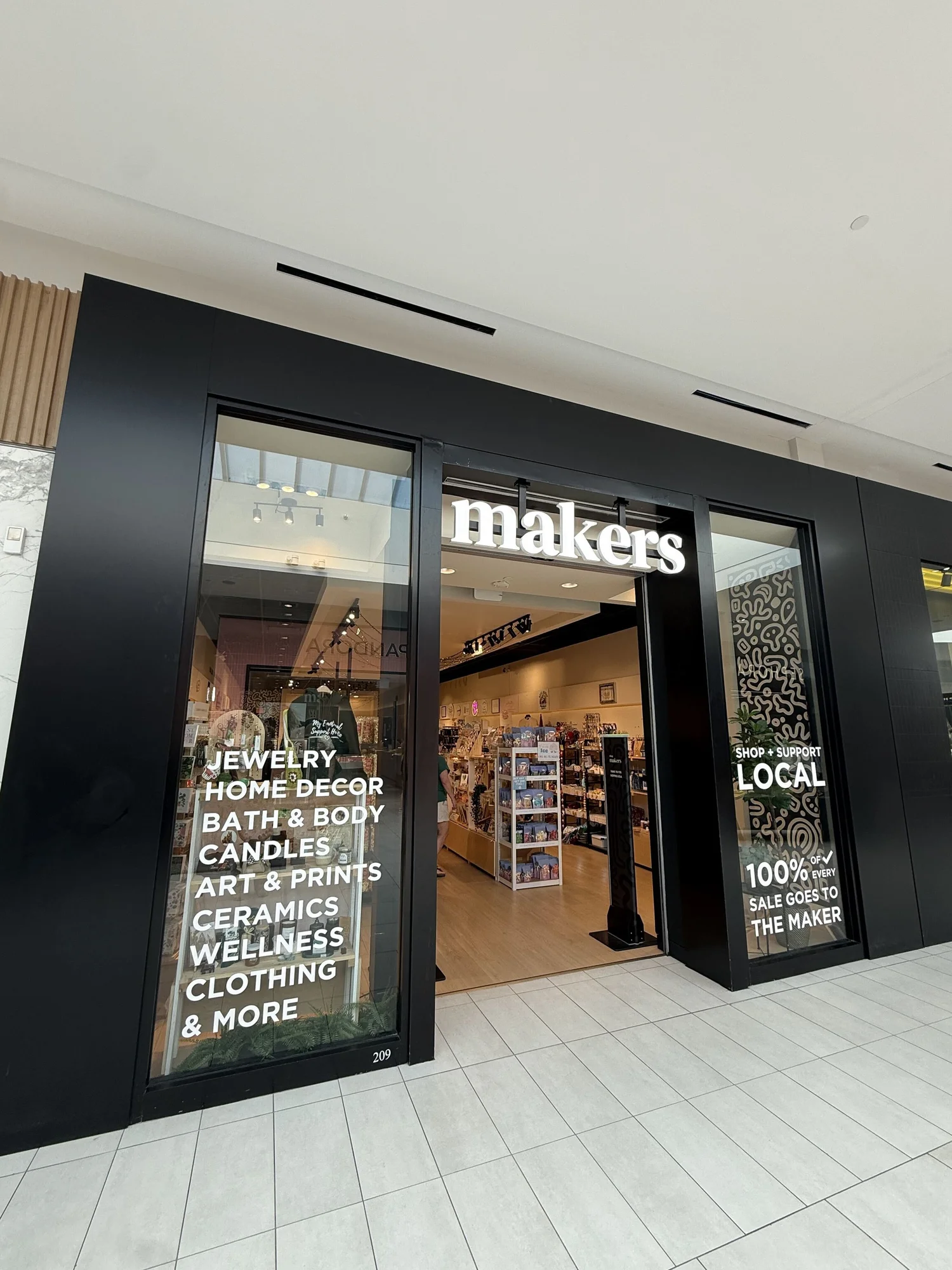 Shop Makers Willowbrook store
