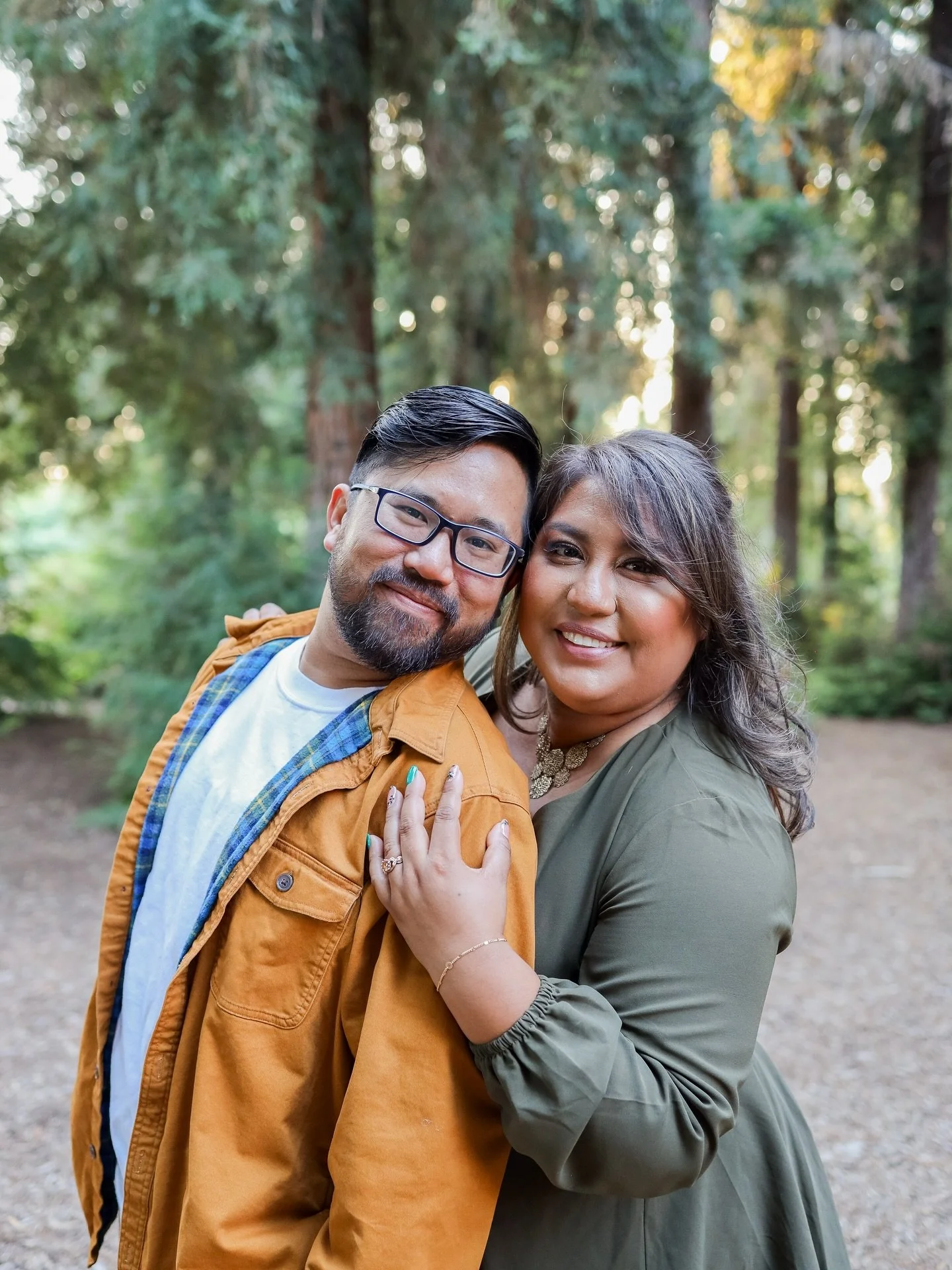 Reminiscing on this magical day ✨ with Richard and Abril 📸 two locations 🌲 one as homage to their Lord of the Rings inspired wedding and 🕹️ one to recreate their first date at @round1usa 📖🎱 a glorious very beautiful day 🌼🌅 

#anaheimphotograph