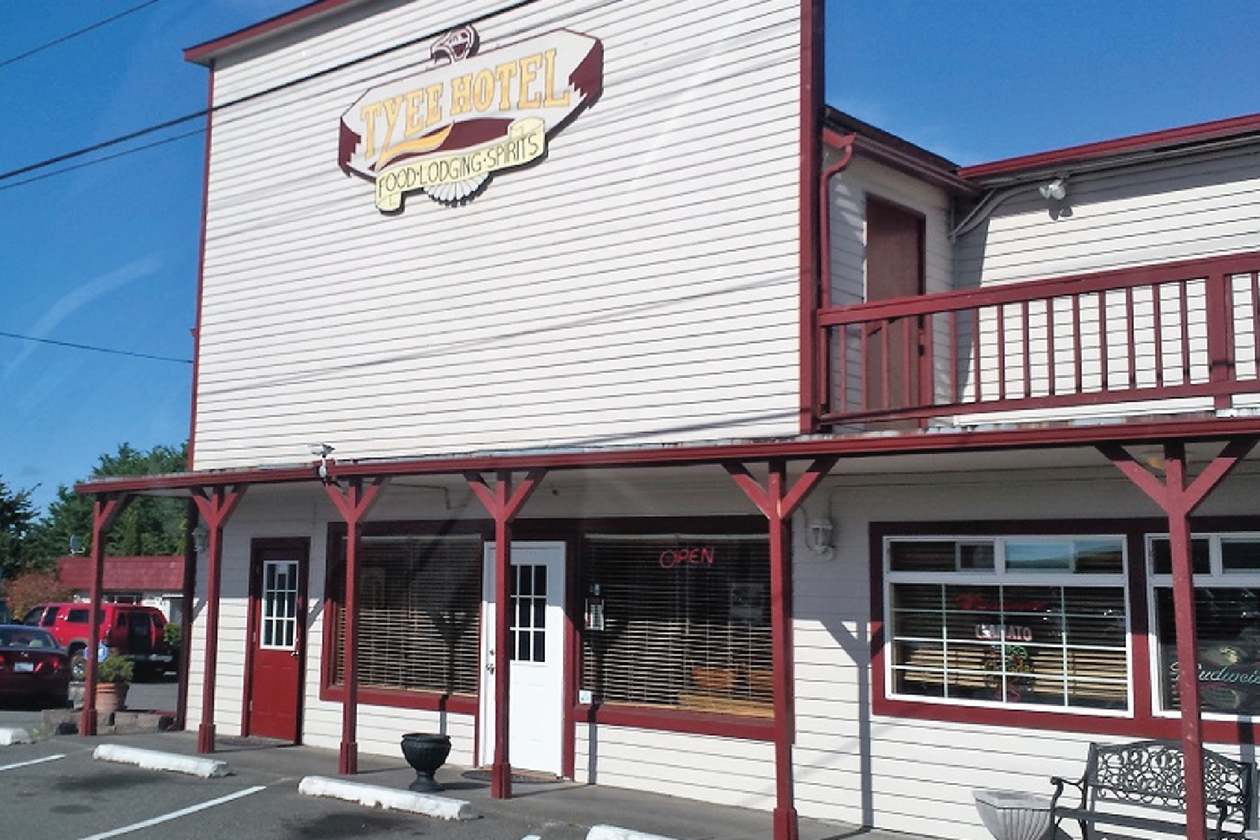 sized Tyee Hotel - Whidbey Island-01.png