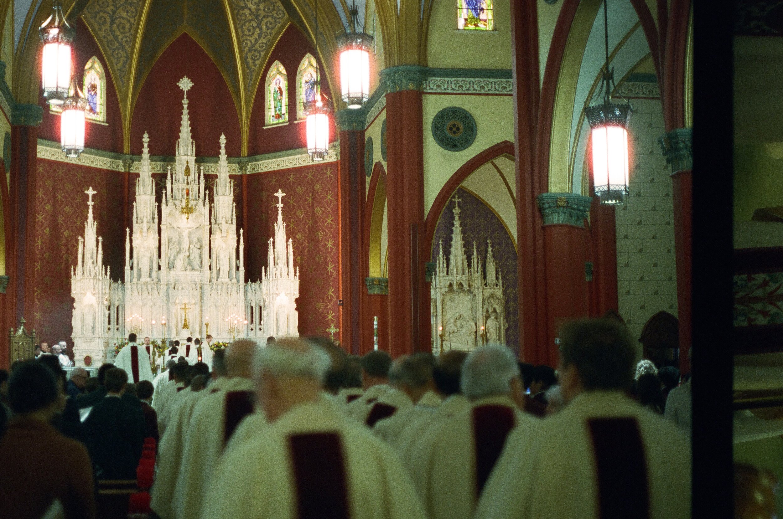 procession1.jpg