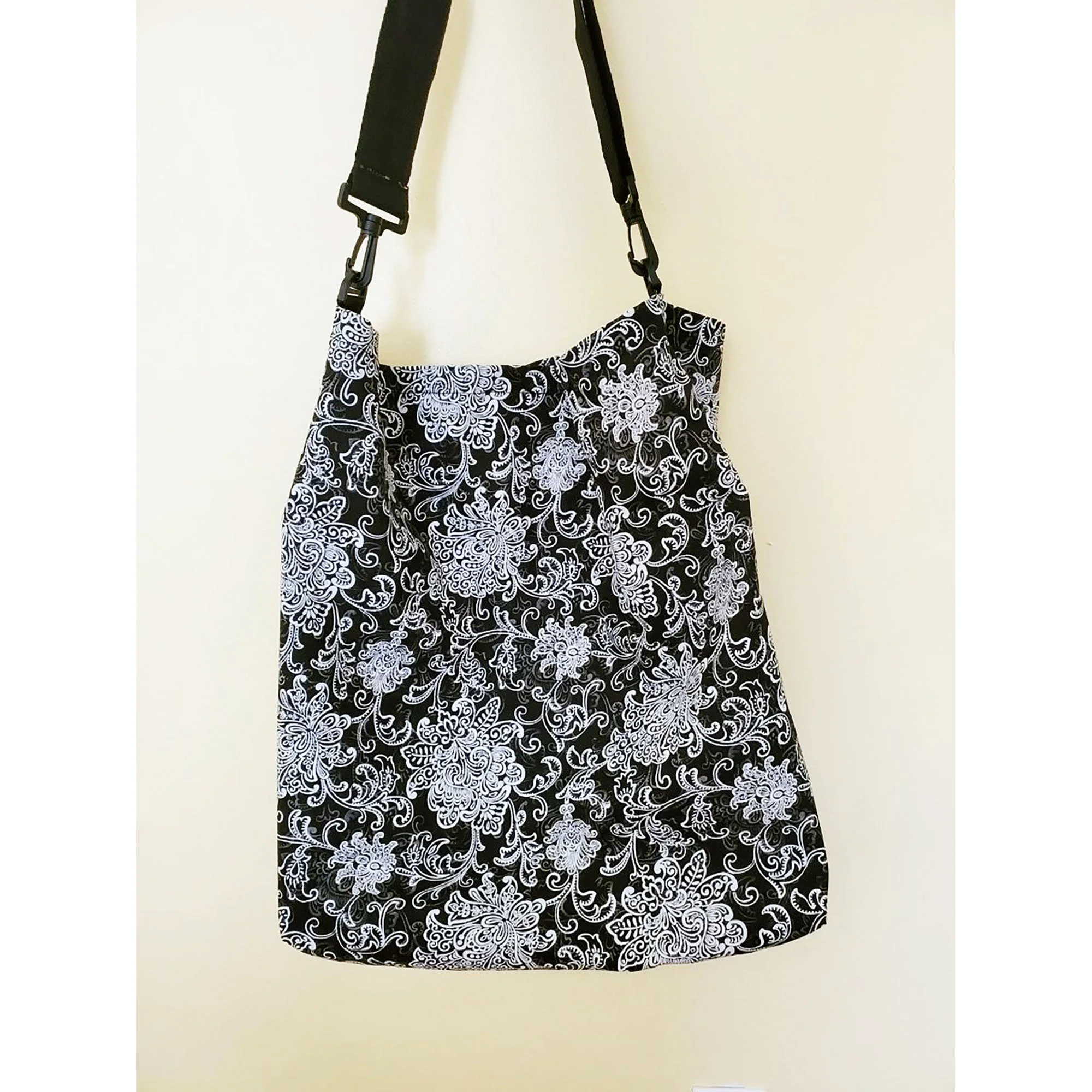 cya-products-slipcover-tote-02.jpg