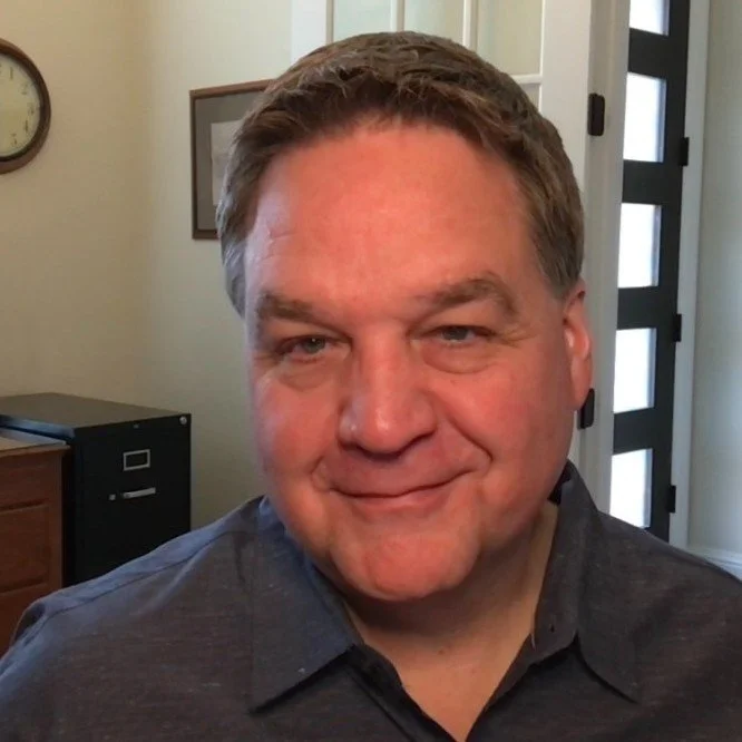 Profilepic_Tim Edwards.jpeg