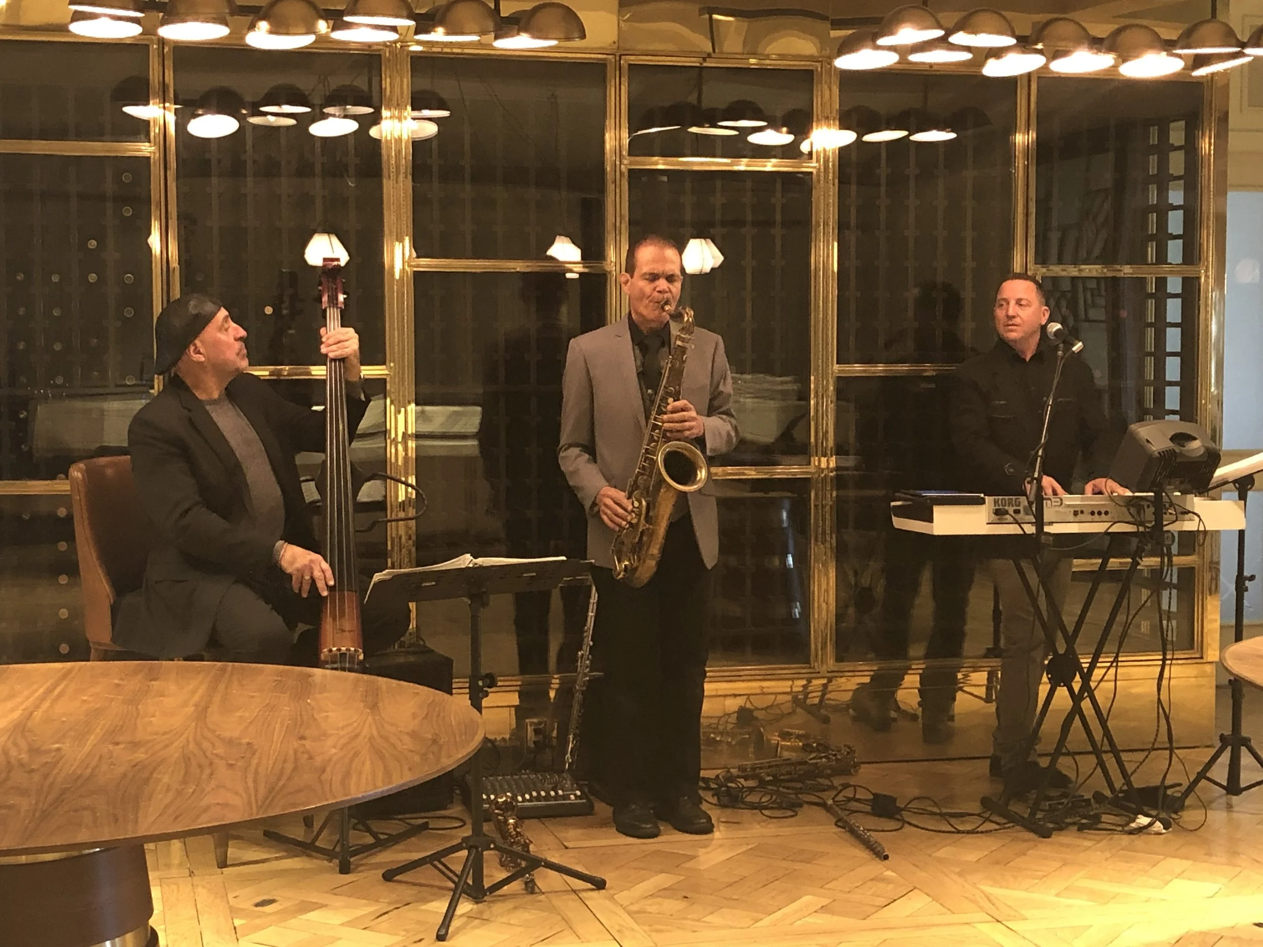 Step Back in Time with Rossi Music's Roaring 20's Jazz Band